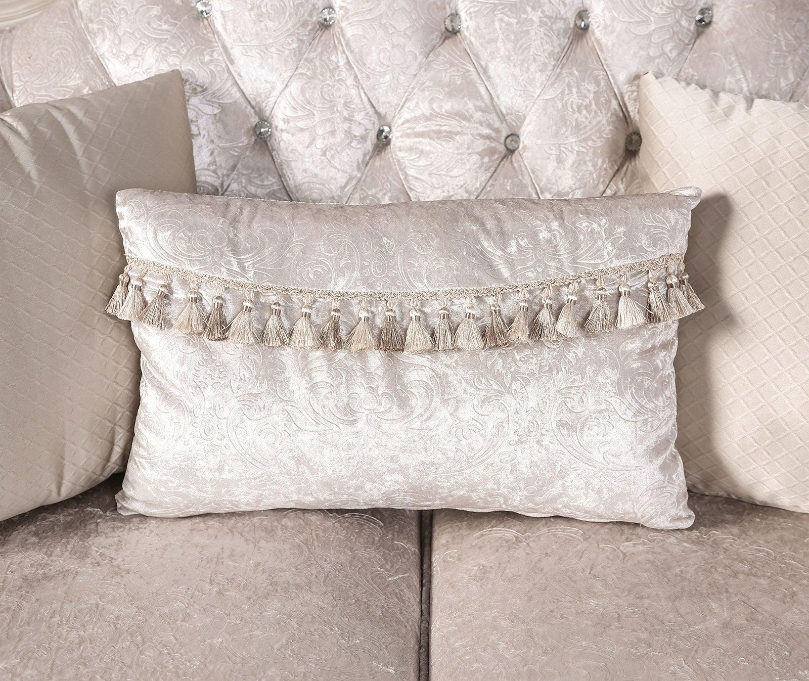Acapulco Off-White Loveseat - Image 4