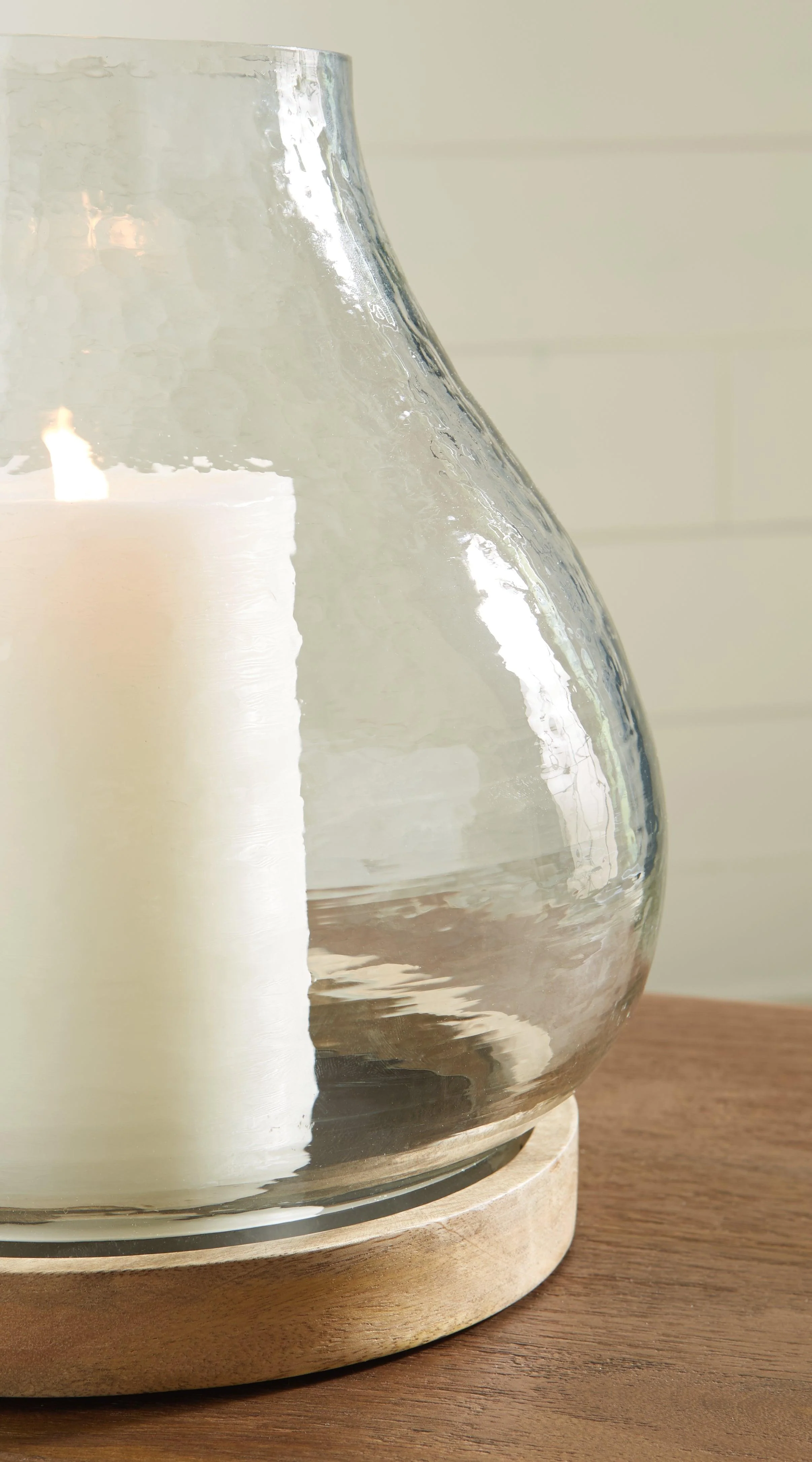 Adalisen Clear/Brown Candle Holder - Image 3