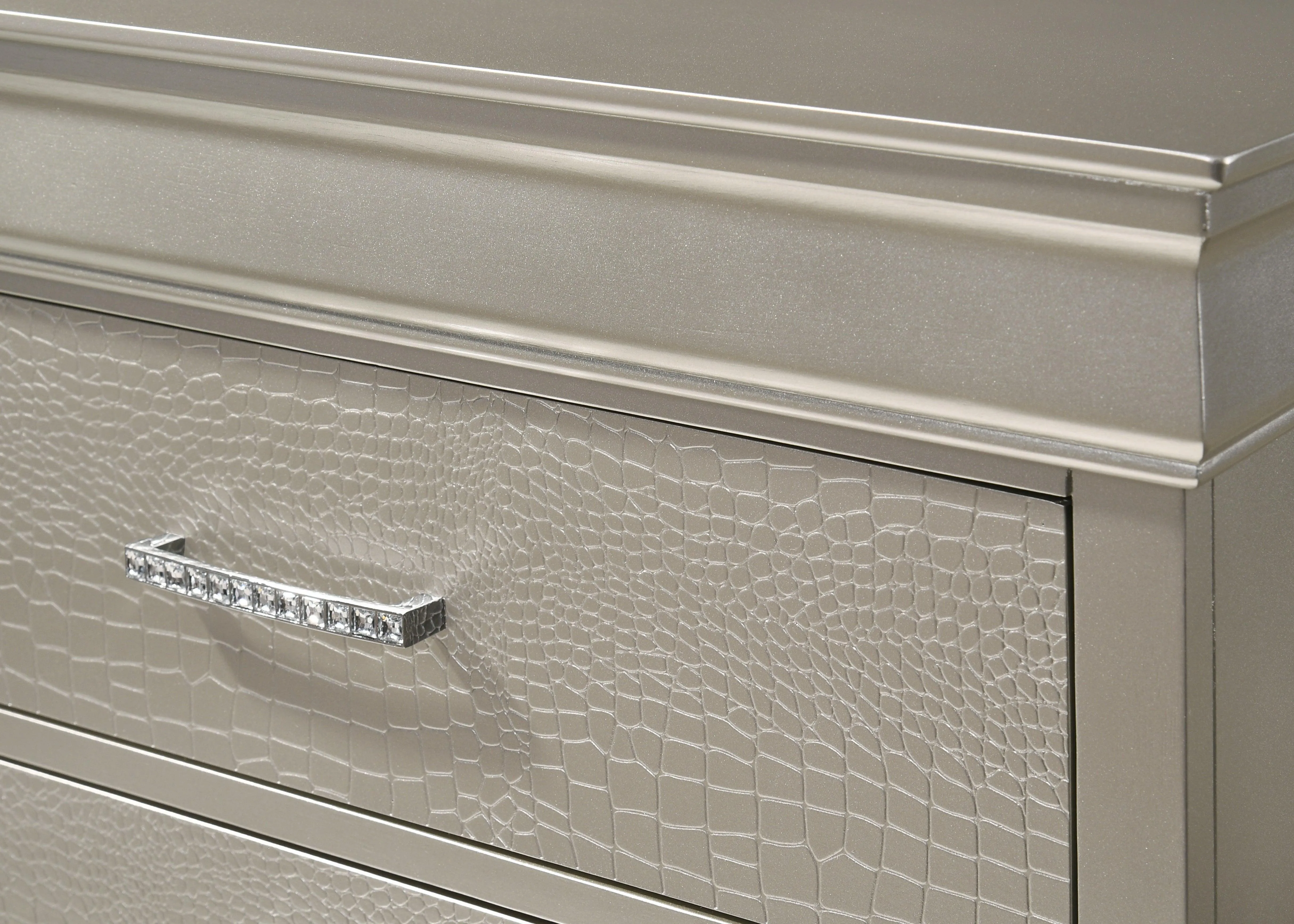 Amalia Champagne Silver Panel Youth Bedroom Set - Image 6