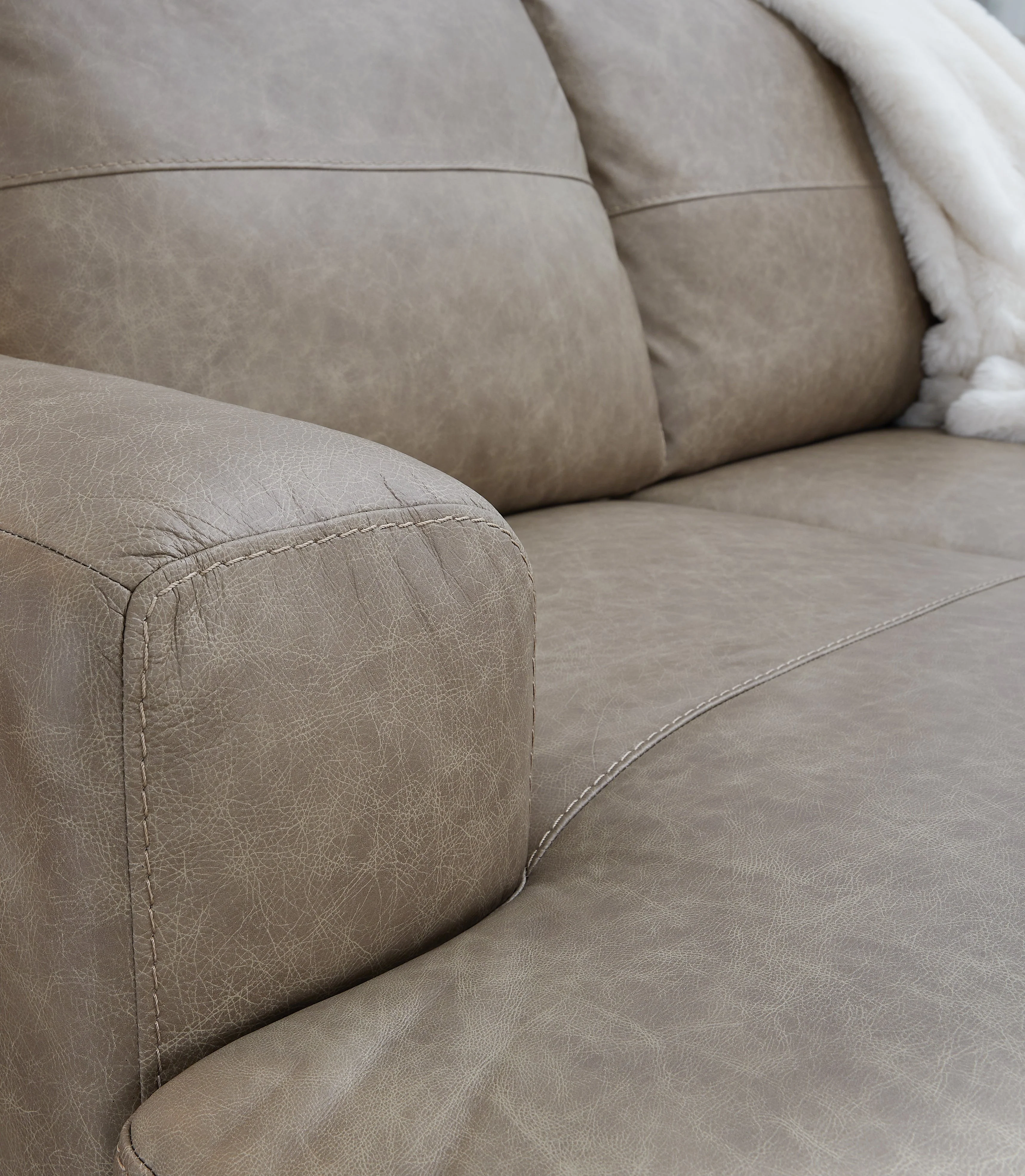 Amuleto Desert 2-Piece Left Arm Facing (Left Arm Facing (LAF)) Chaise Sectional - Image 2