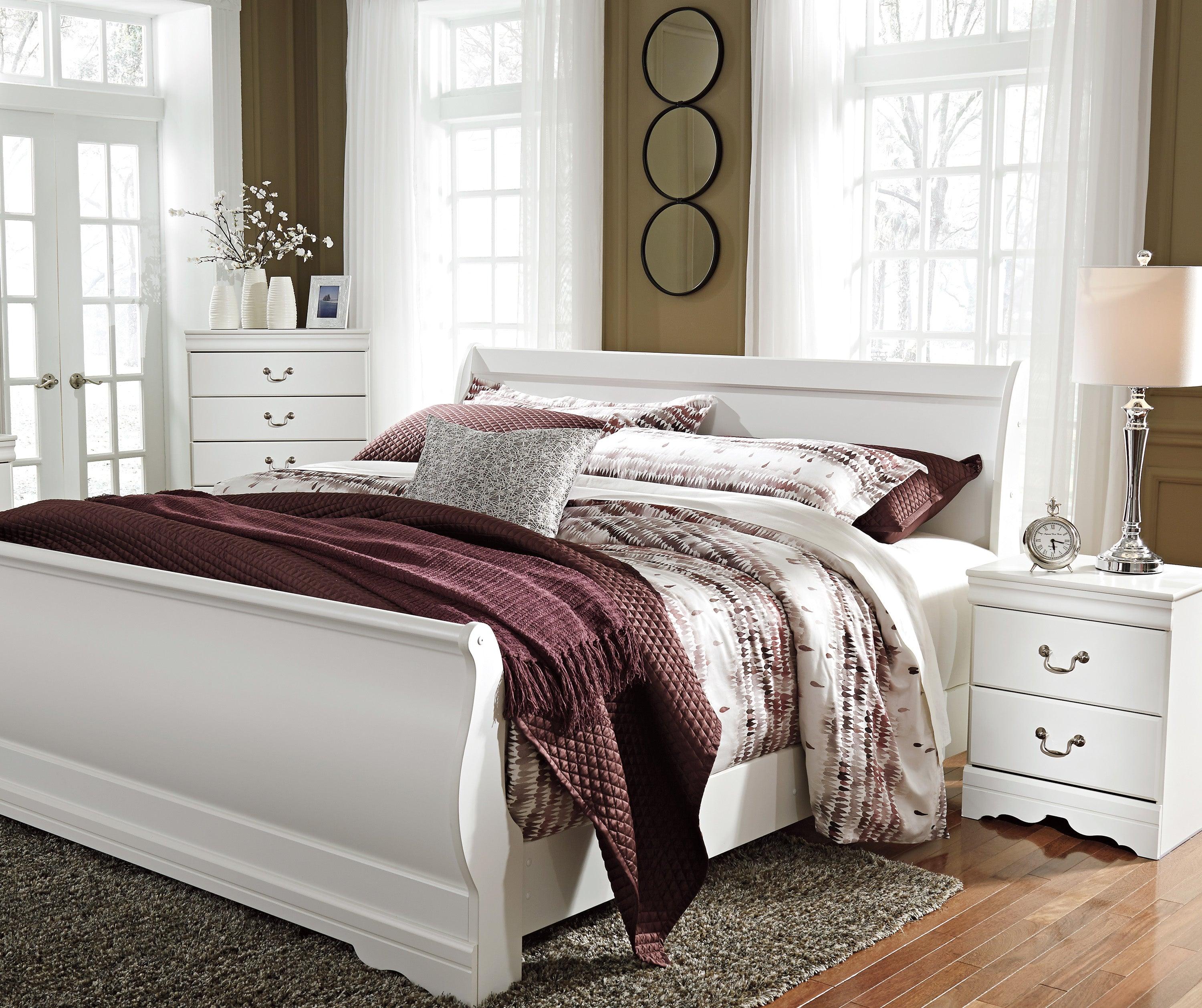 Anarasia White Sleigh Bedroom Set - Image 3