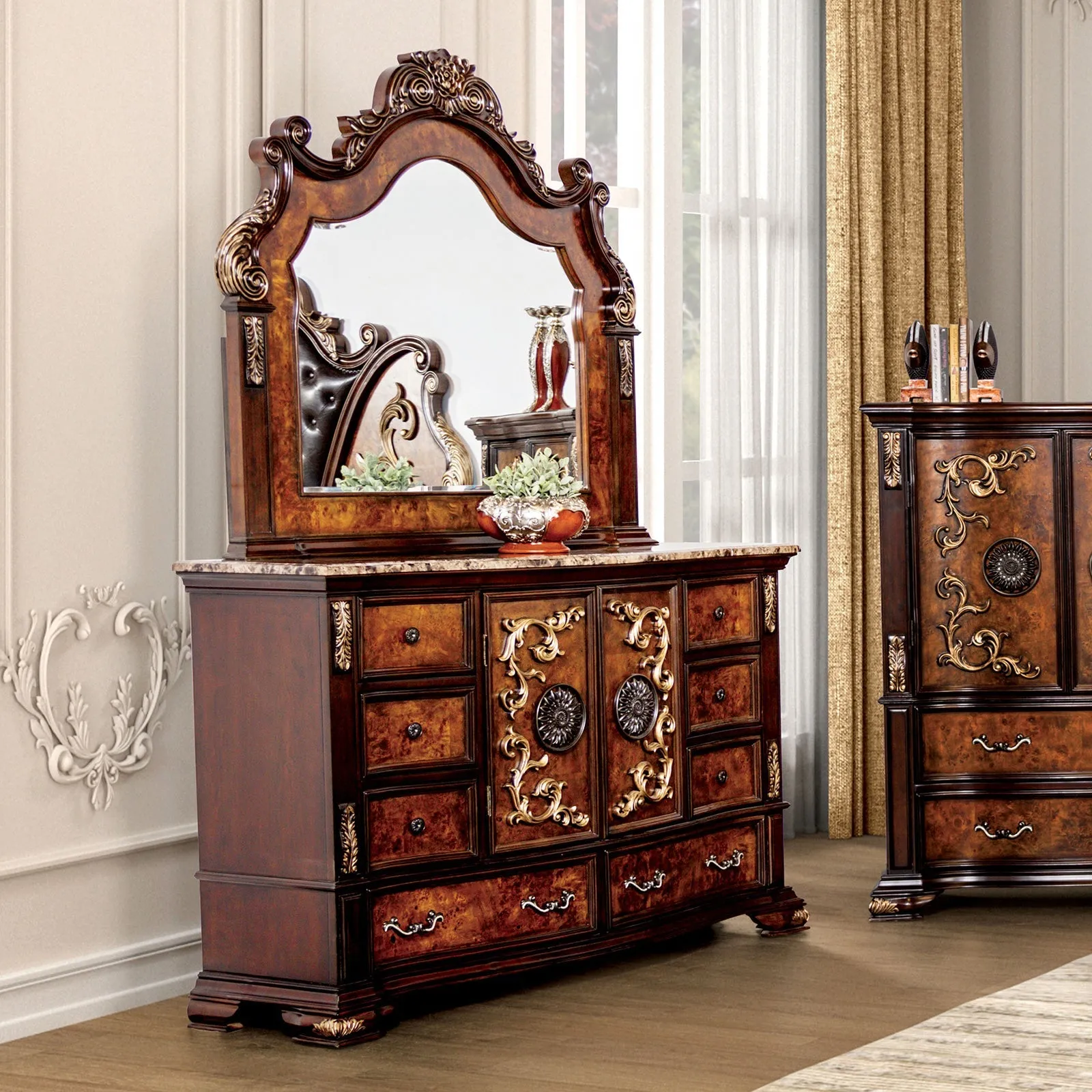Aquilina Cherry/Oak 4-Piece Queen Bedroom Set - Image 6