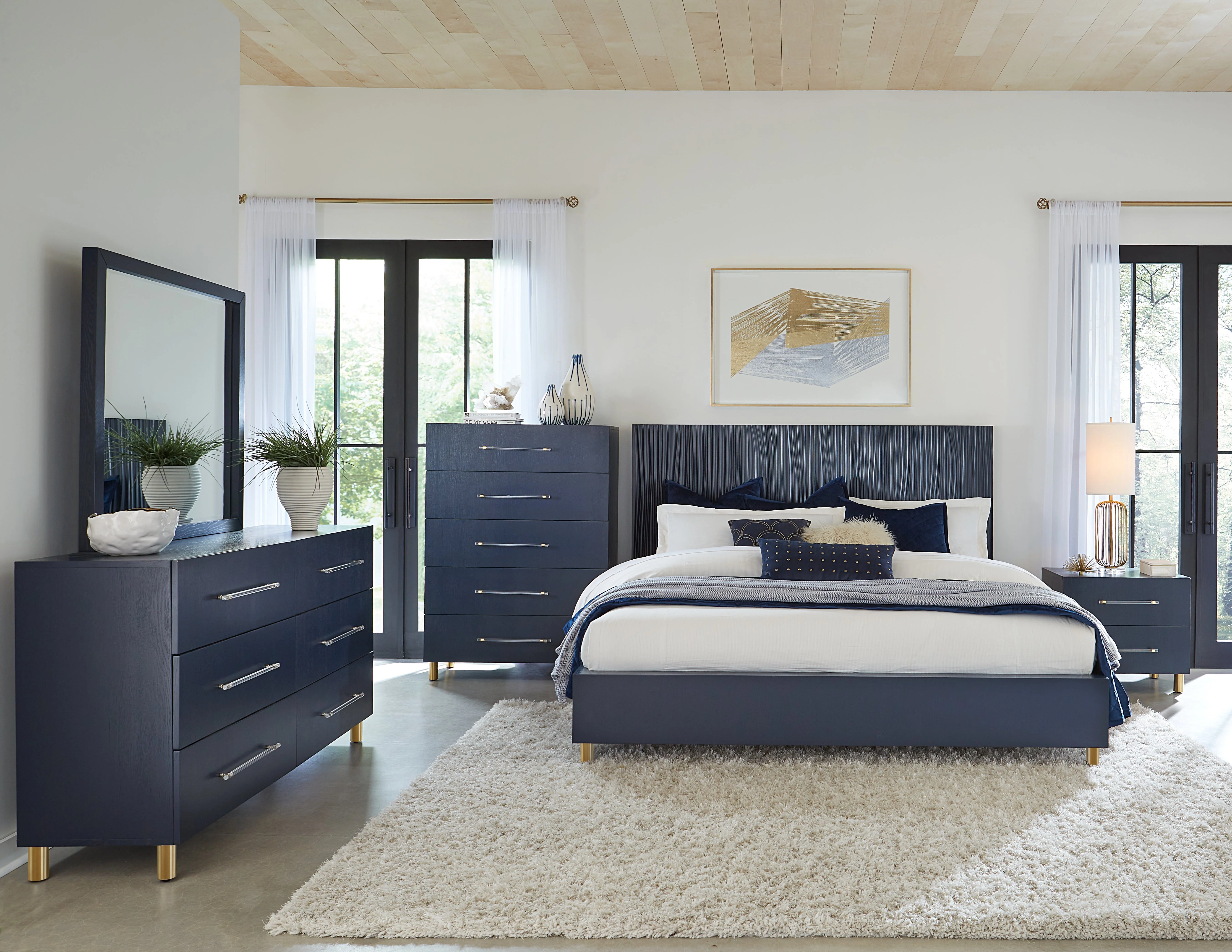 Argento Wave-Patterned Full Bed in Navy Blue and Burnished Brass - Image 3