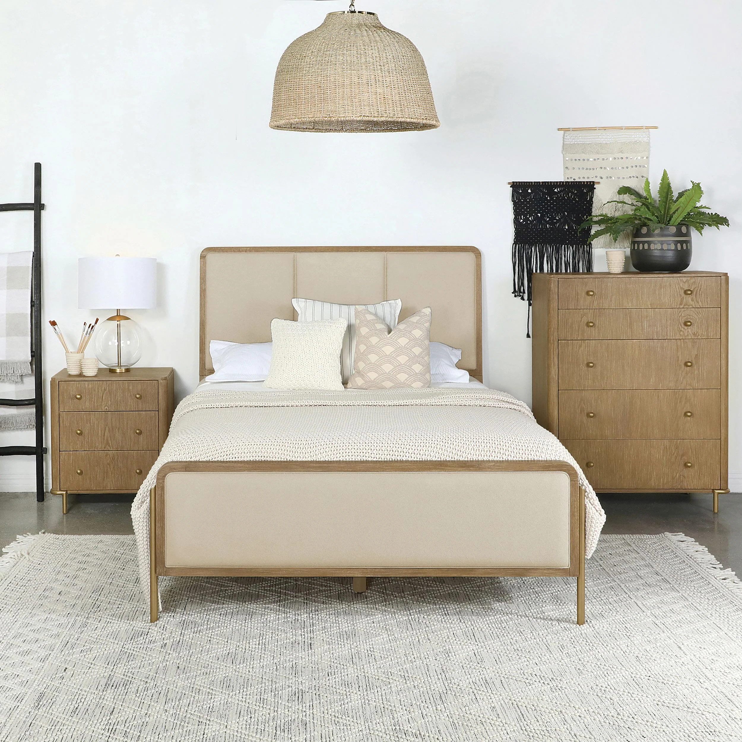 Arini Cream and Sand Wash Eastern King Panel Bed