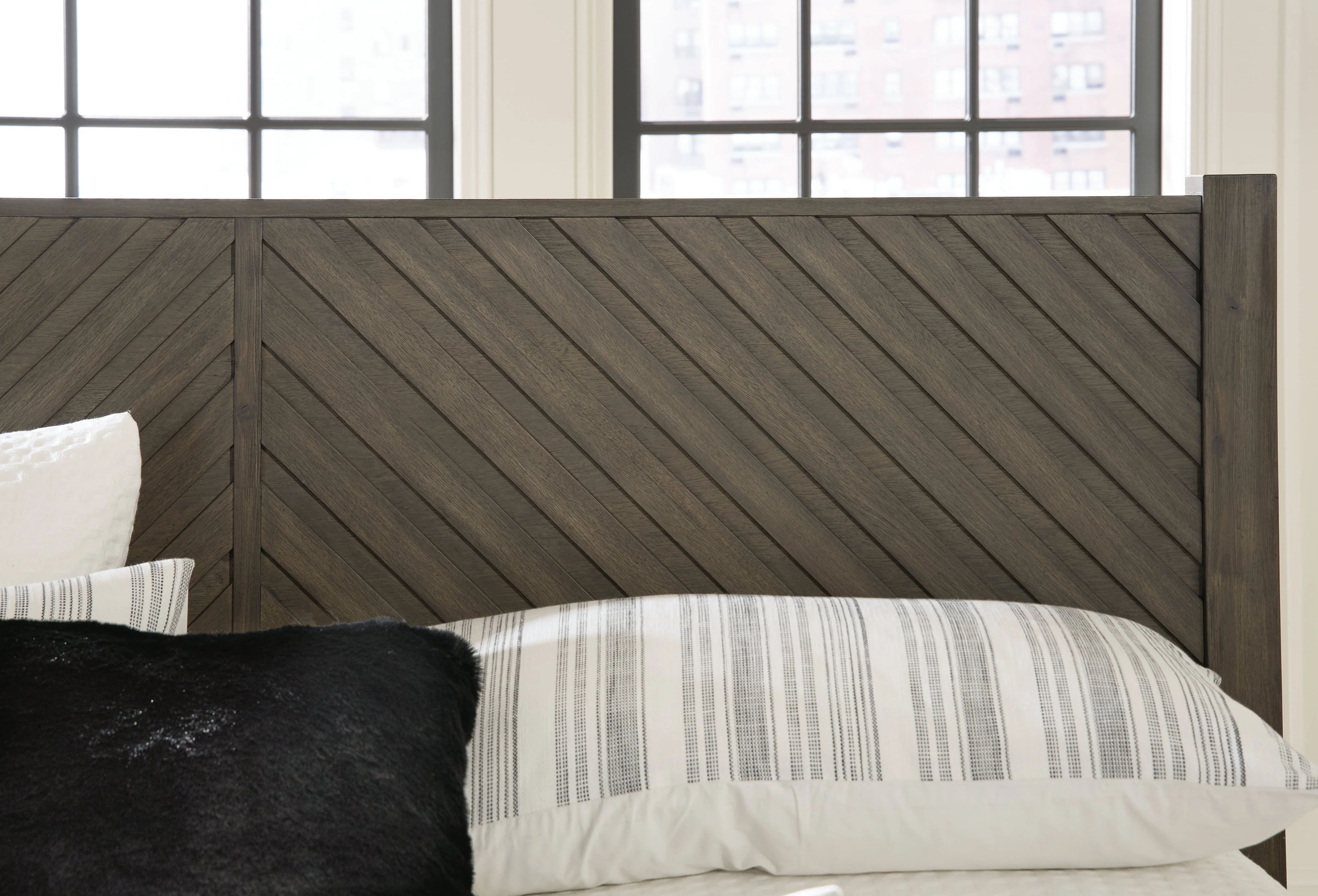 Arkenton Grayish Brown California King Panel Bed - Image 7