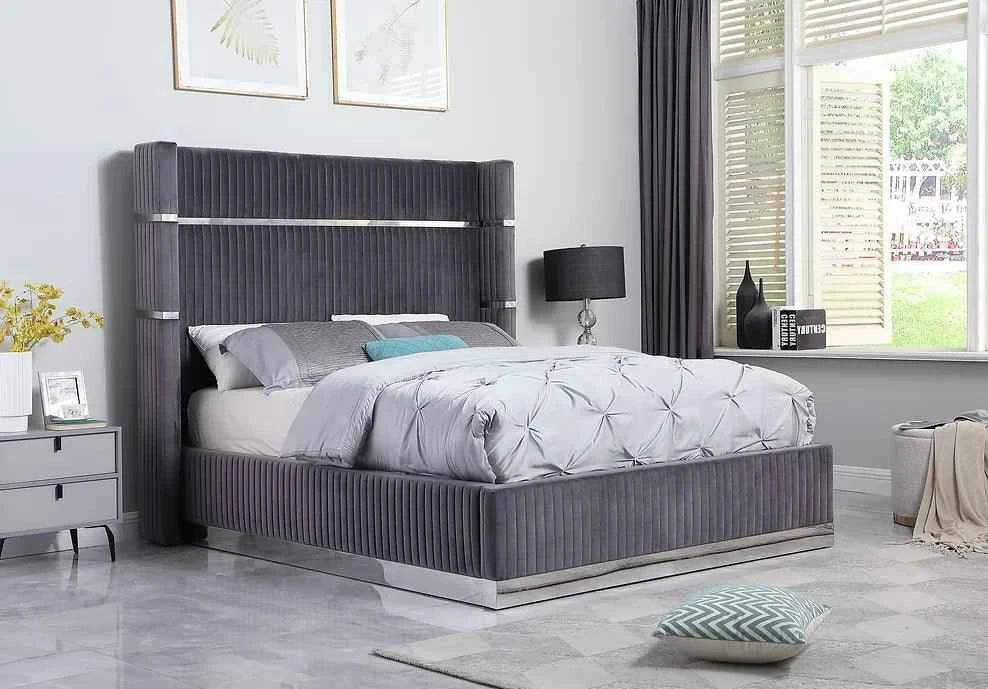 Aspen Grey Velvet Queen Platform Bed - Image 2