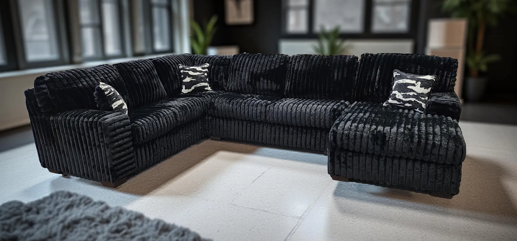 Austin Black 3-Piece Right Arm Facing (RAF) Sectional