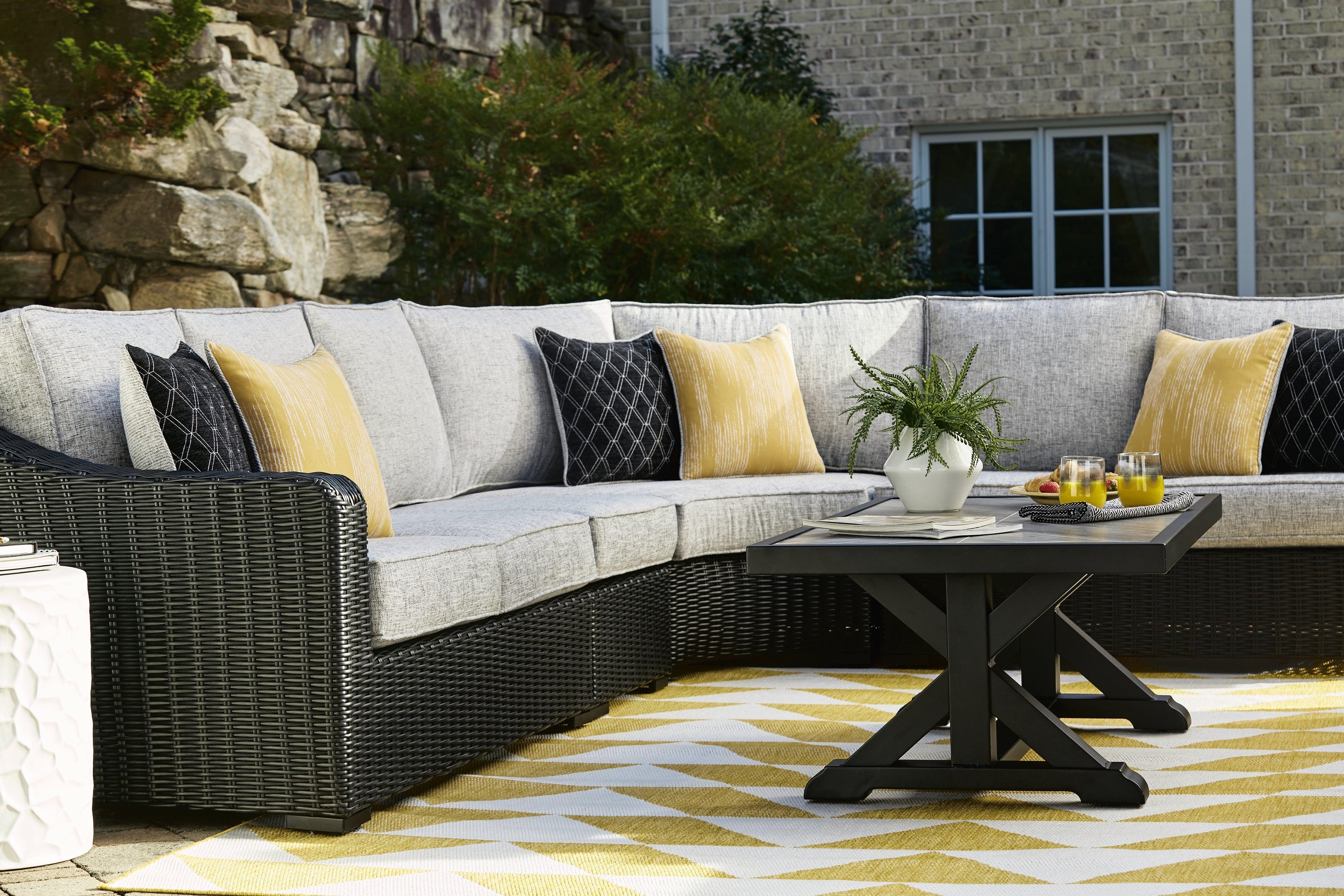 Beachcroft Black/Light Gray Outdoor Coffee Table - Image 9