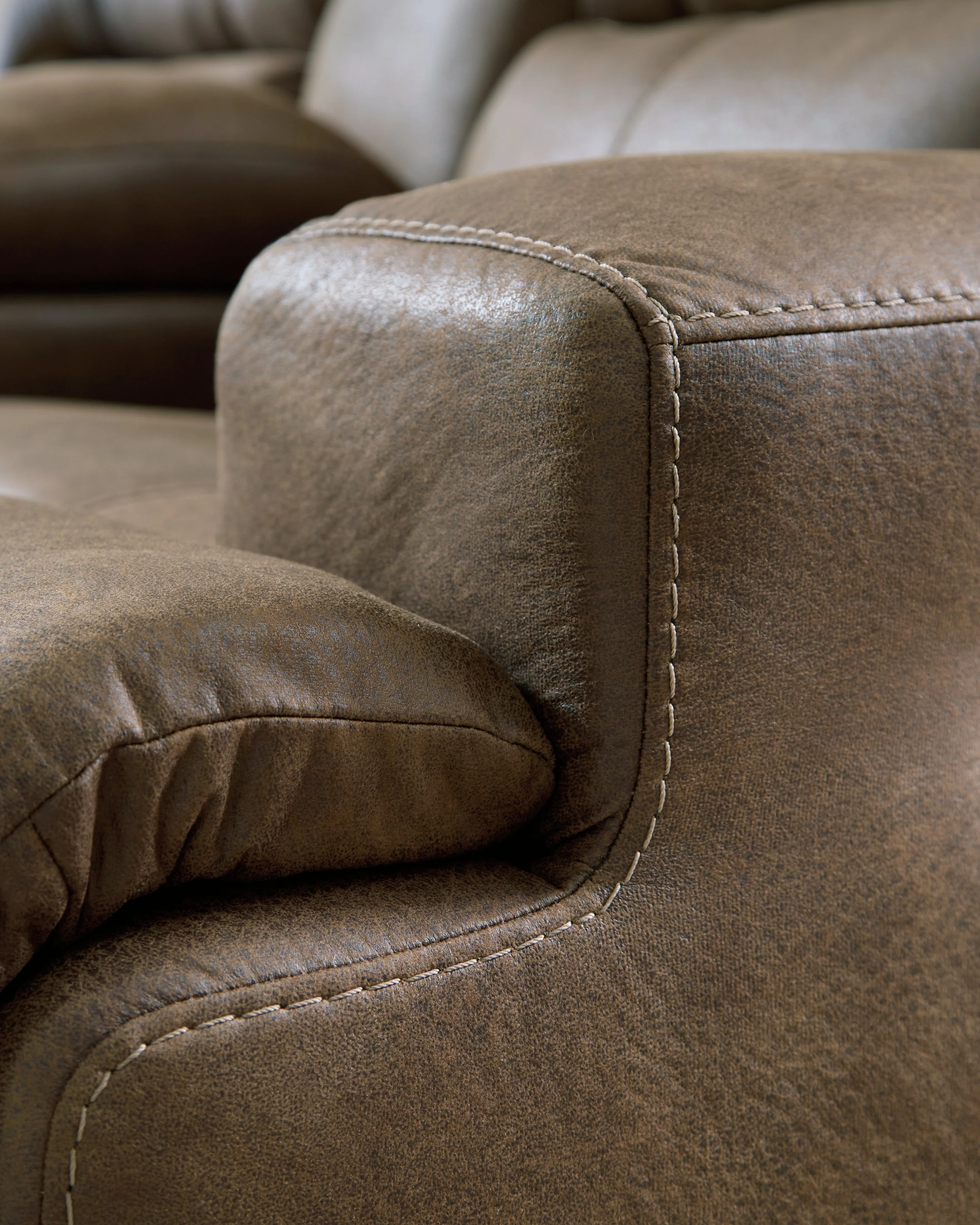 Beckley Place Earth Power Reclining Loveseat with Console - Image 11