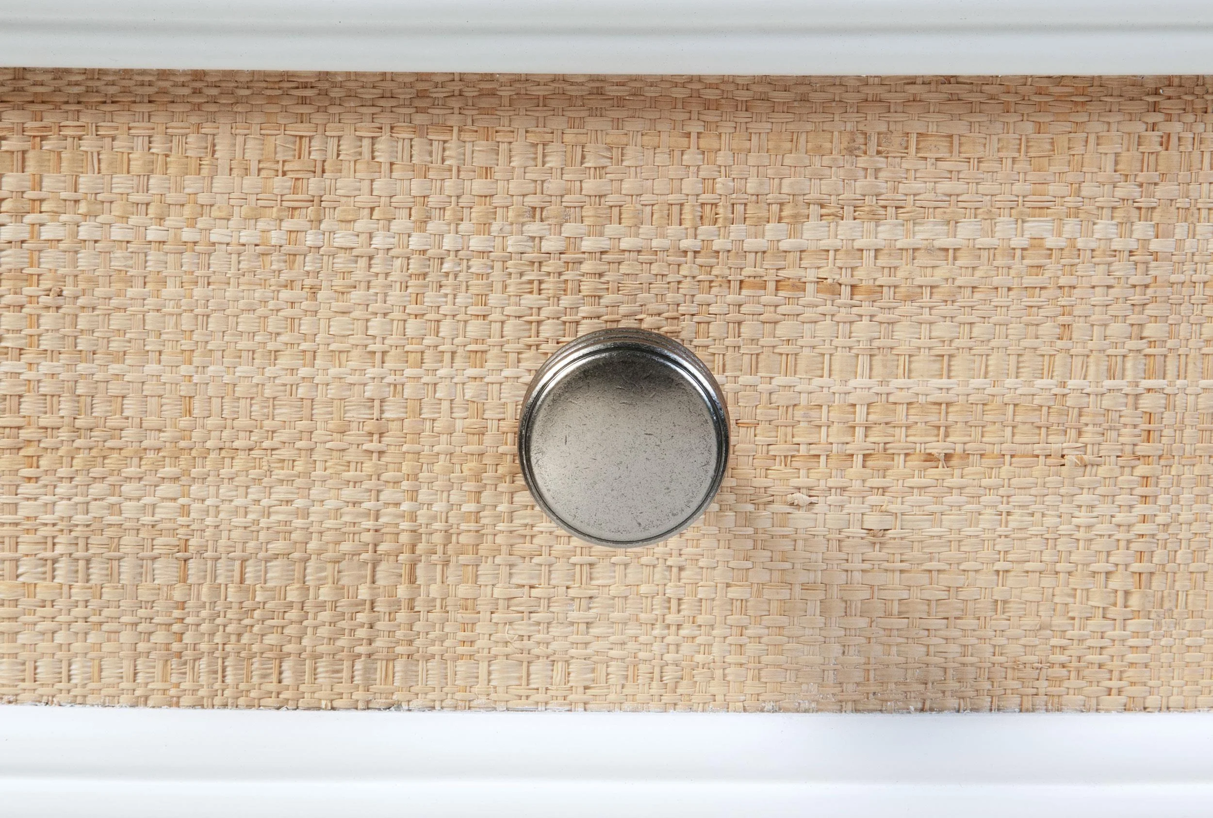 Bexhill White 10-Drawer Dresser - Image 11