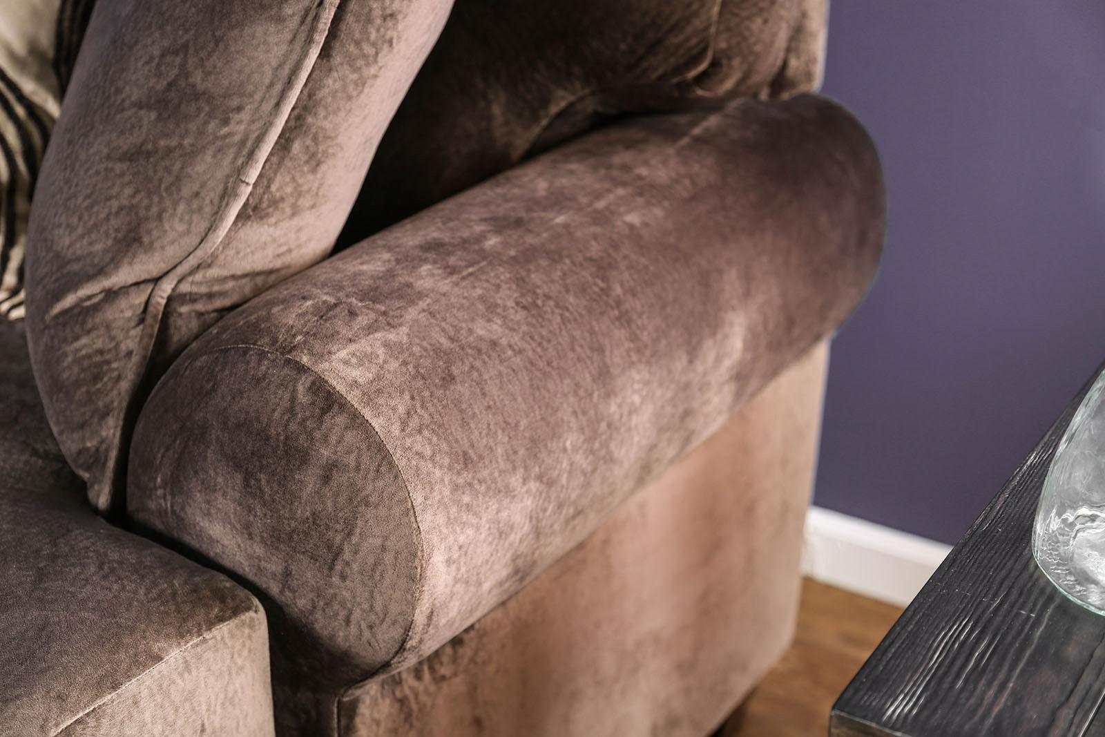 Bonaventura Brown Stationary Sofa & Loveseat - Image 5