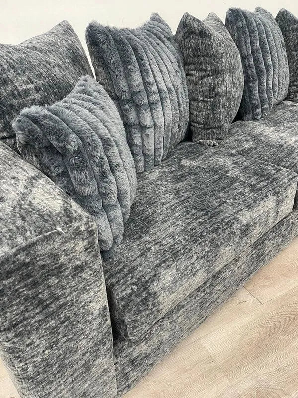 Bressilyn Charcoal Sofa & Loveseat - Image 2