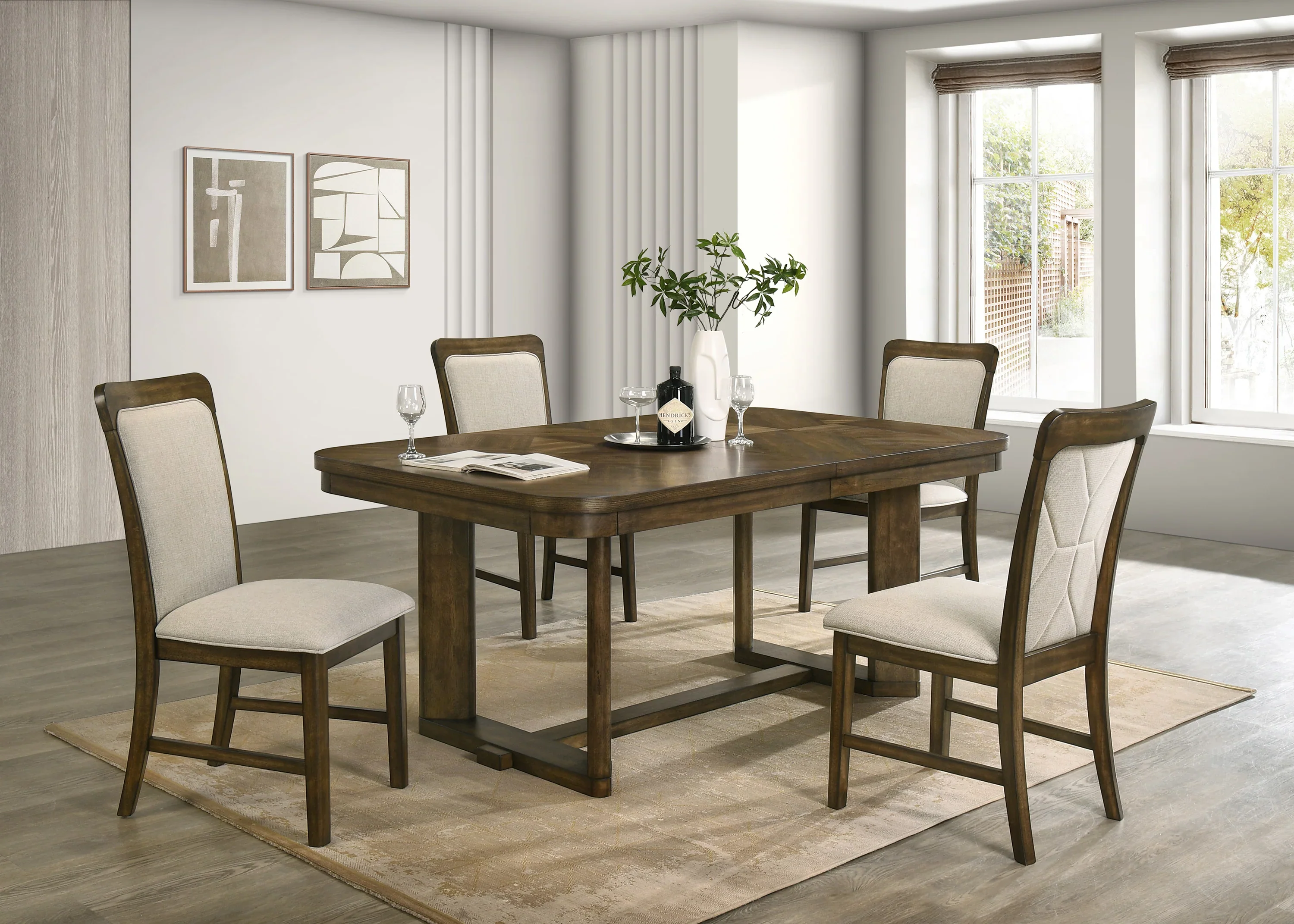 Broadmoor Classic Brown Extendable Dining Room Set
