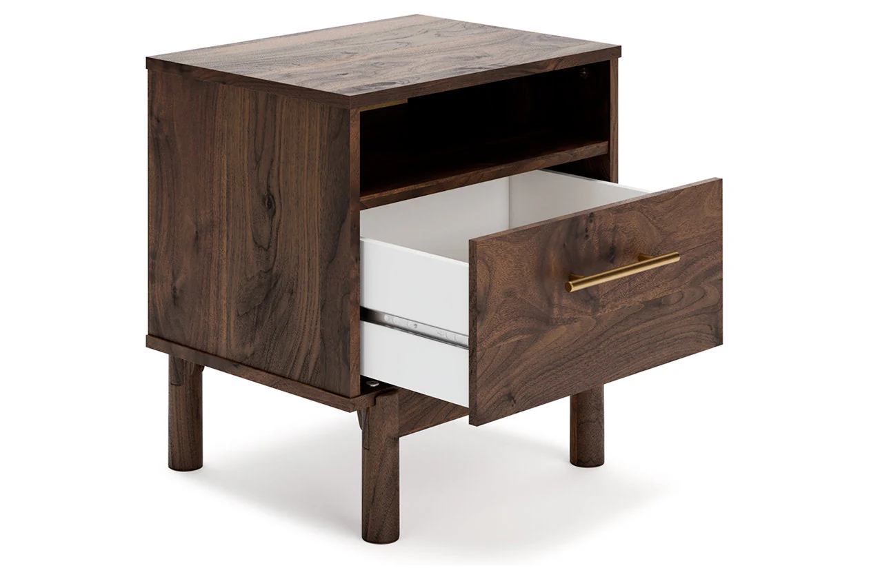 Calverson Mocha Platform Bedroom Set - Image 14