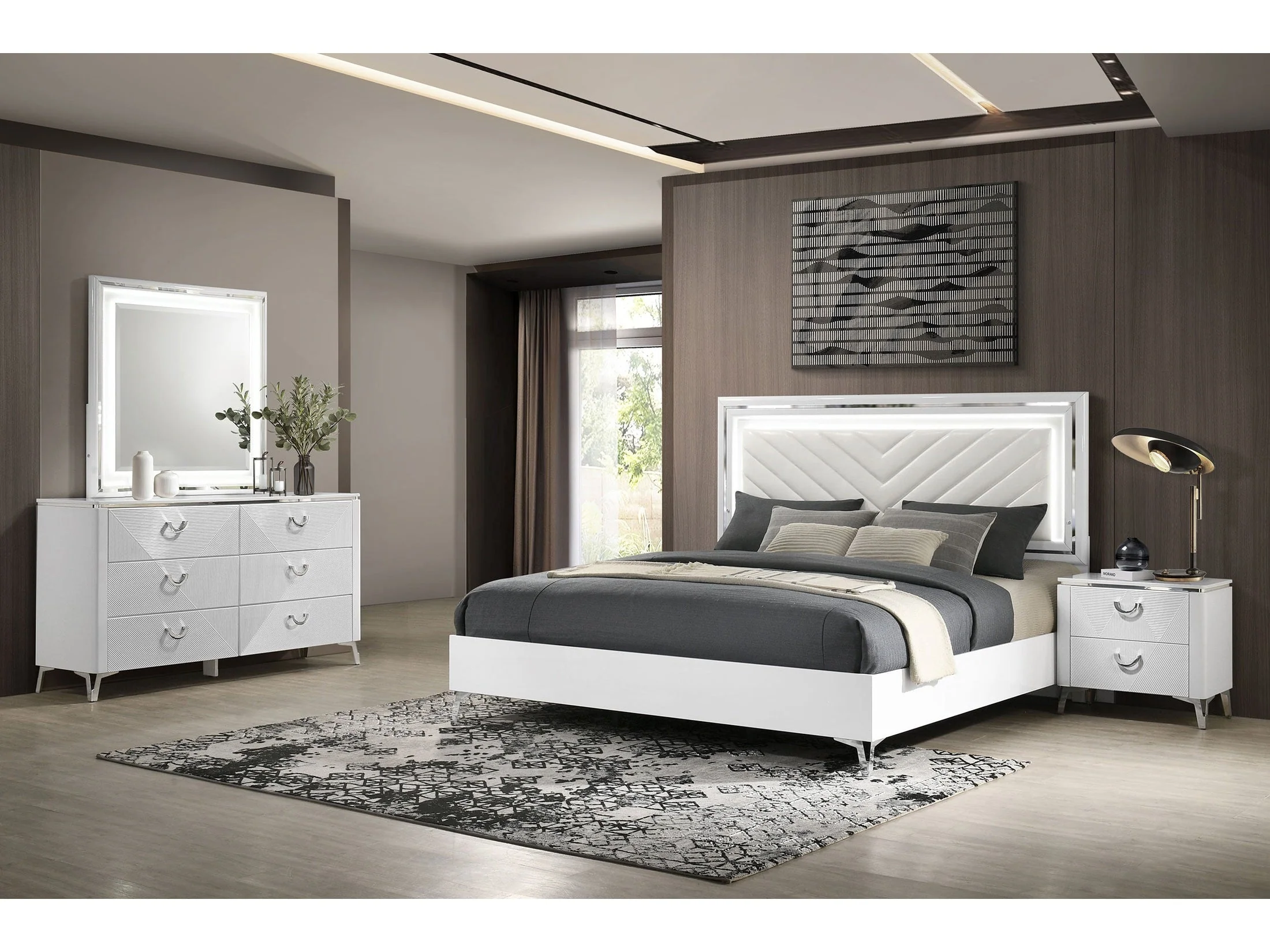 Cassia White High Gloss 4-piece Eastern King LED Bedroom Set
