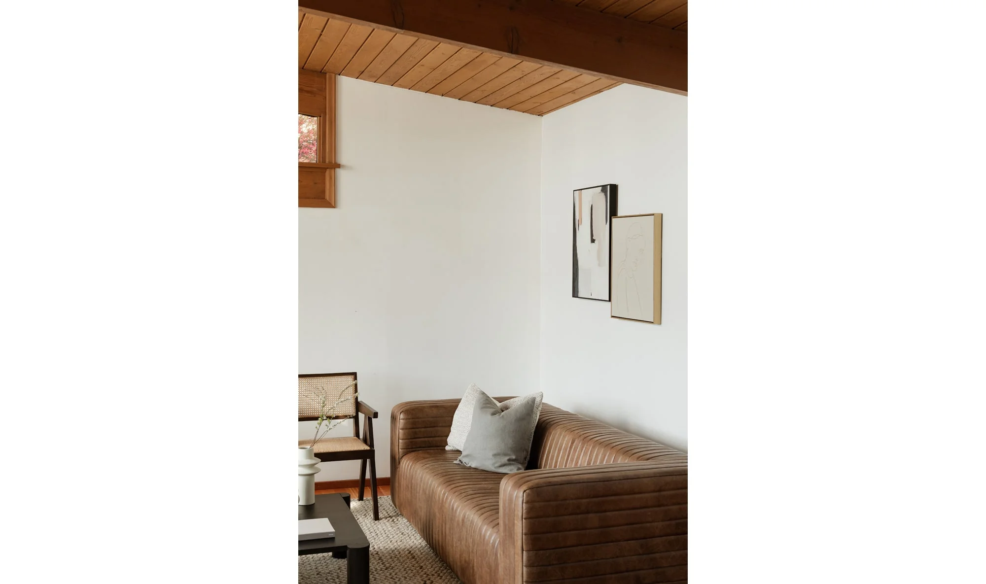 Castle Sofa Light Brown - Image 4