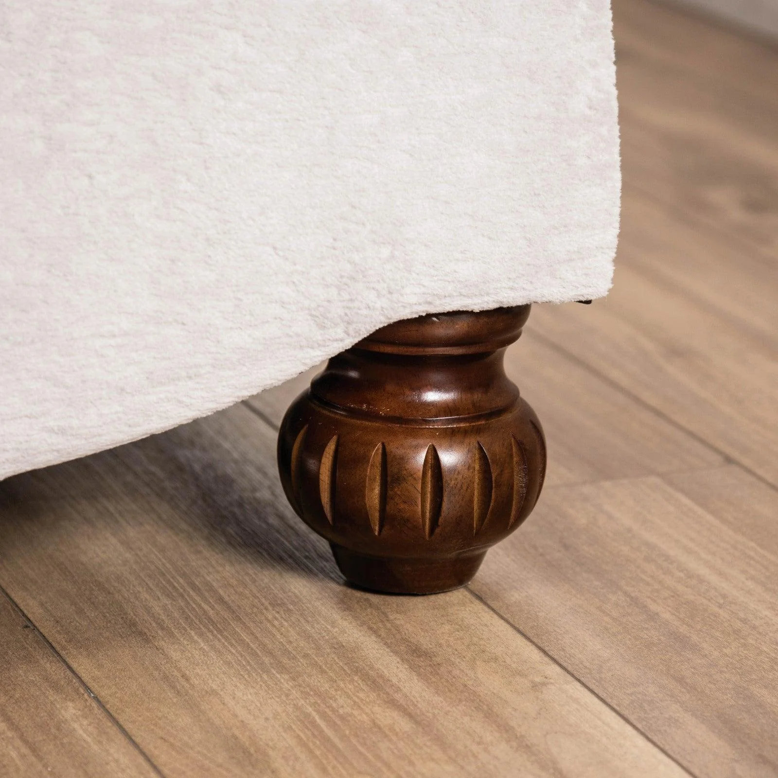 Catalonia Beige/Dark Cherry Loveseat - Image 5