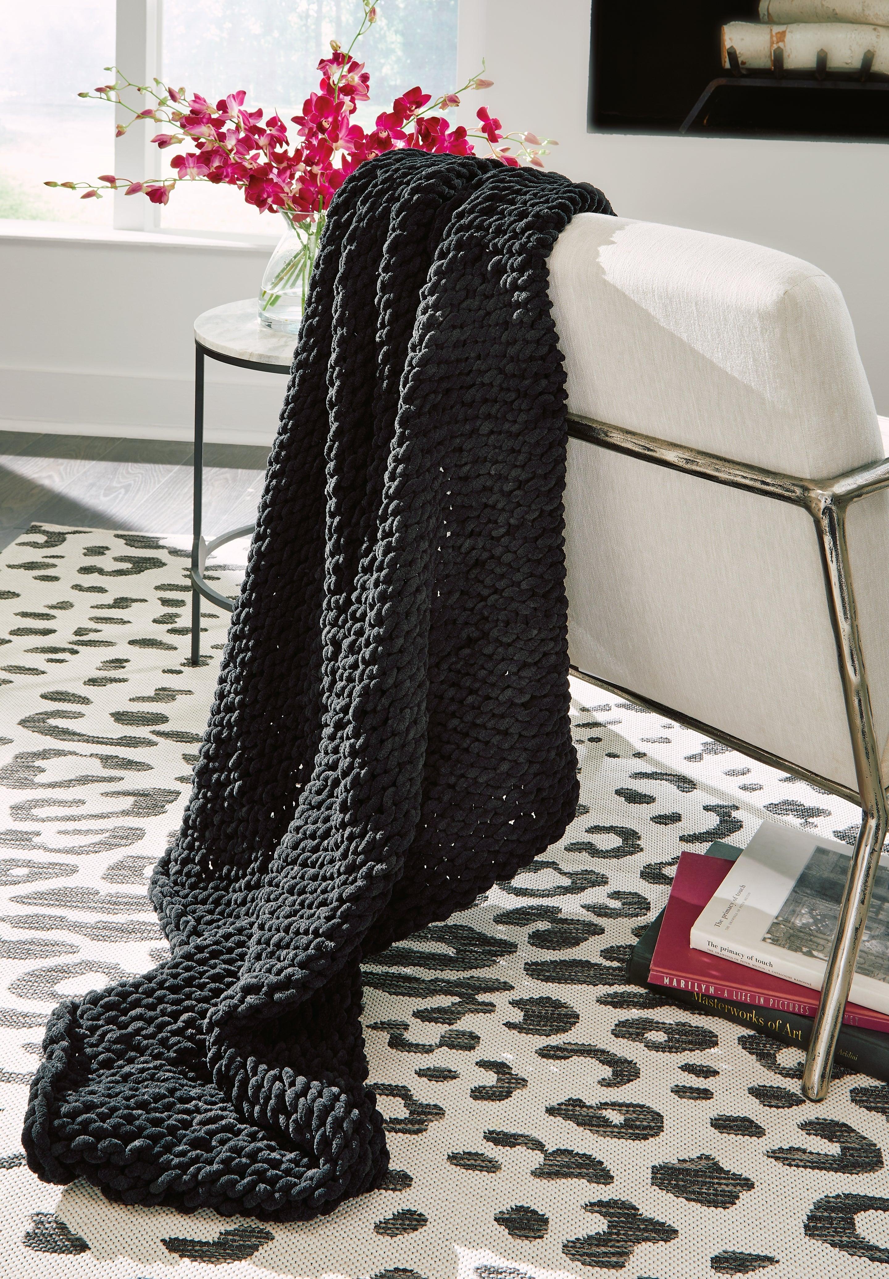 Chaddon Black Throw - Image 4