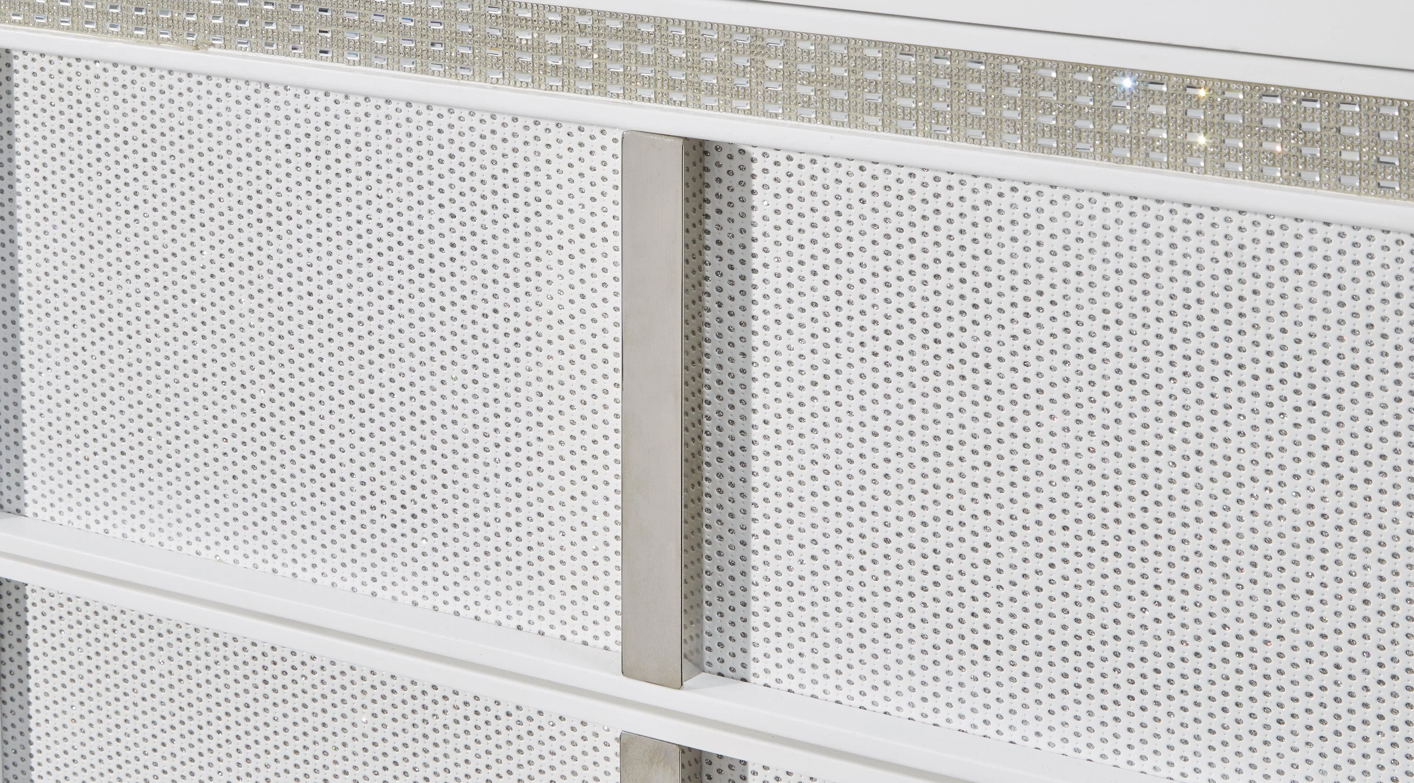 Chalanna White Chest of Drawers - Image 6