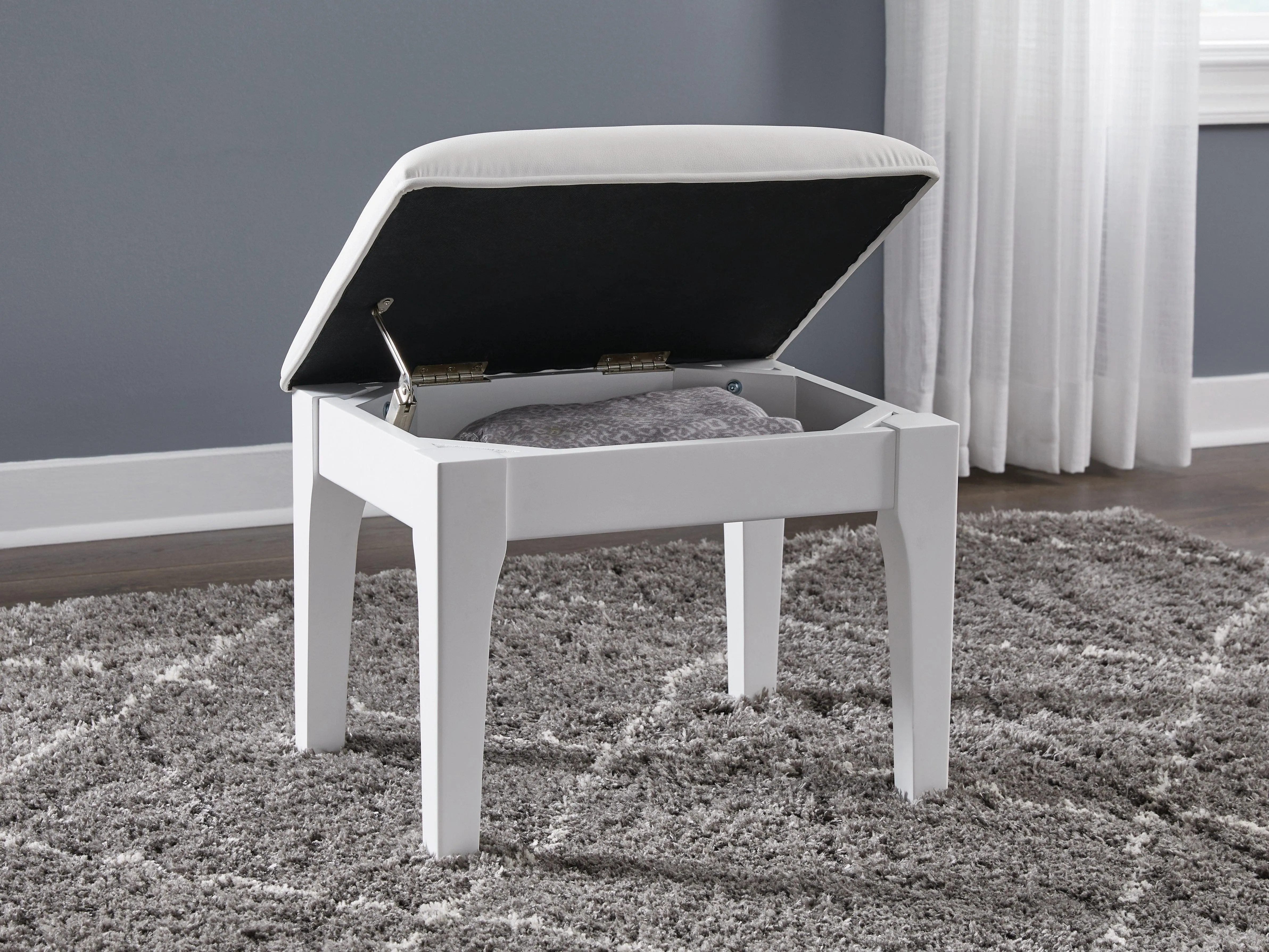 Chalanna White Vanity Stool - Image 2