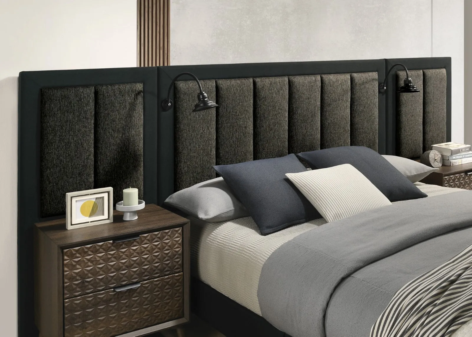 Chalfont Dark Brown Queen Panel Bed - Image 3
