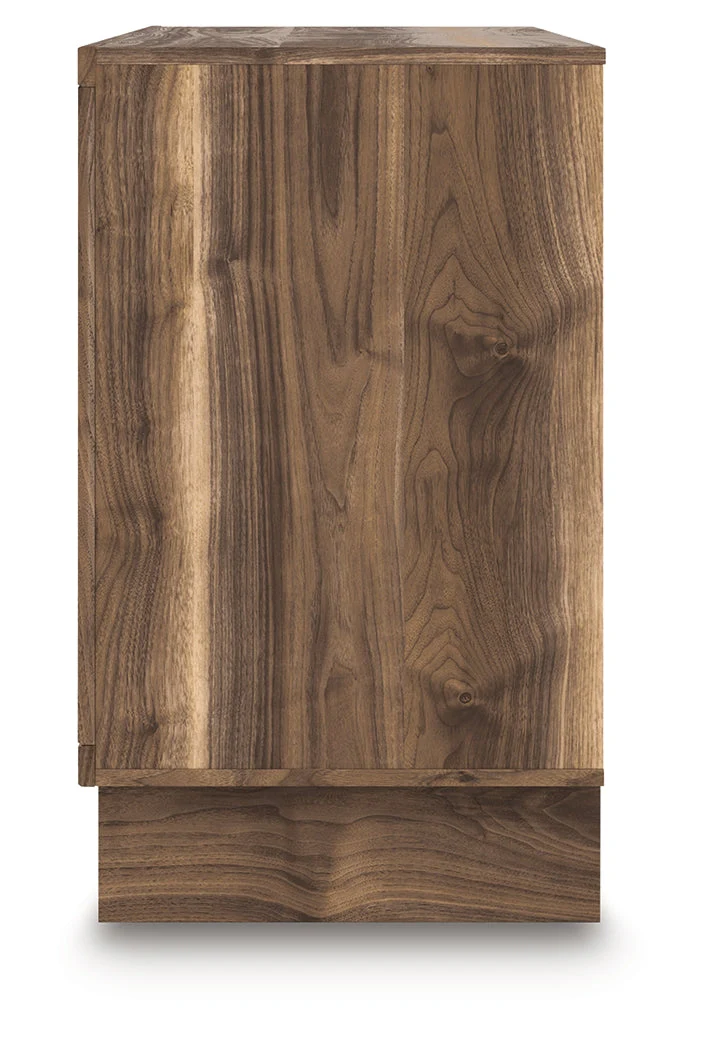 Chirason Brown Dresser - Image 7
