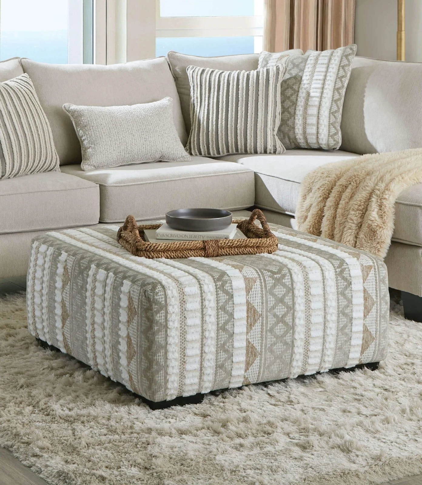 Clapham Beige/Ivory Ottoman