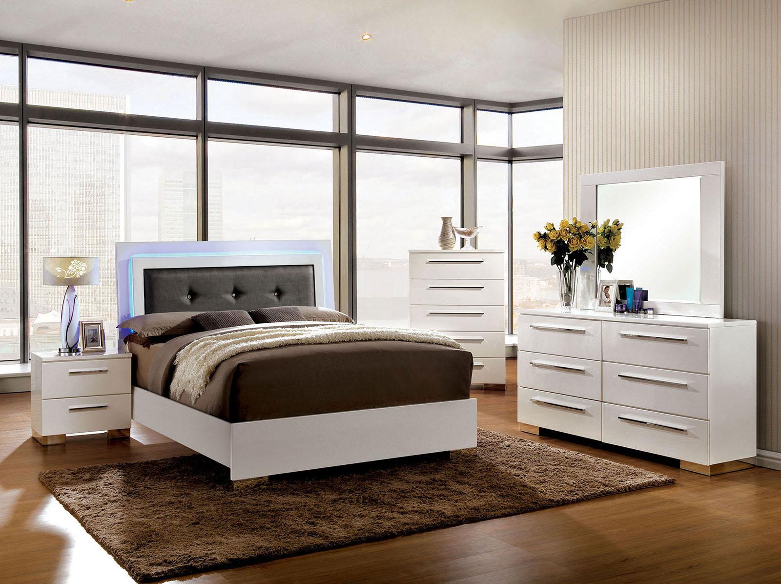 Clementine Glossy White Night Stand - Image 3