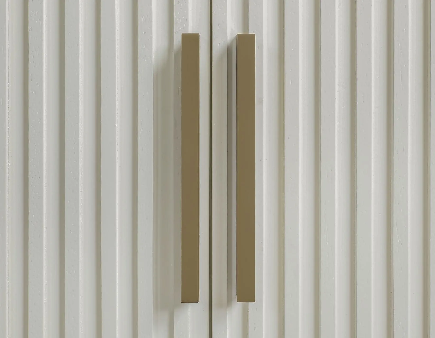Colvin Server, White - Image 3