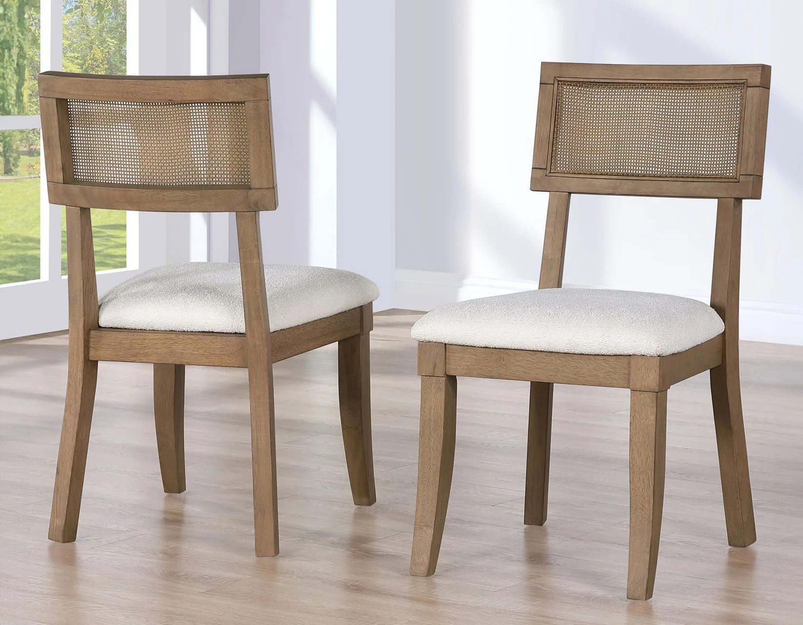 Colvin Toffee Brown Round Dining Room Set - Image 8