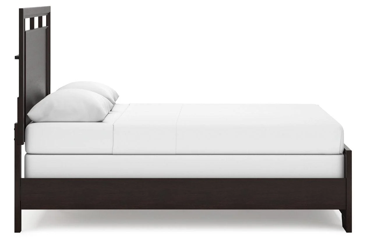 Covetown Dark Brown Queen Panel Bed - Image 7
