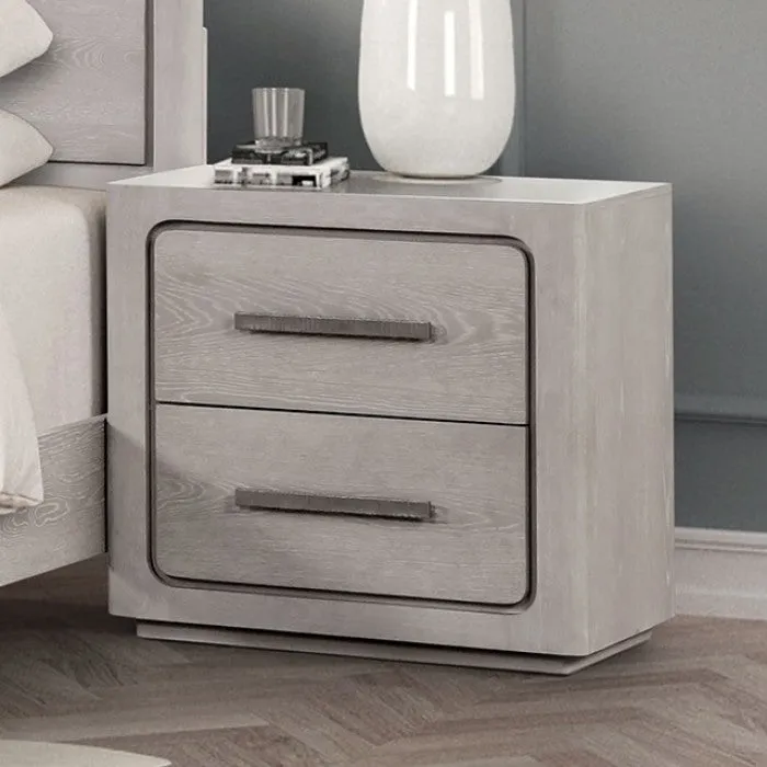 Crowthorne White Oak 5-Piece Queen Bedroom Set - Image 3