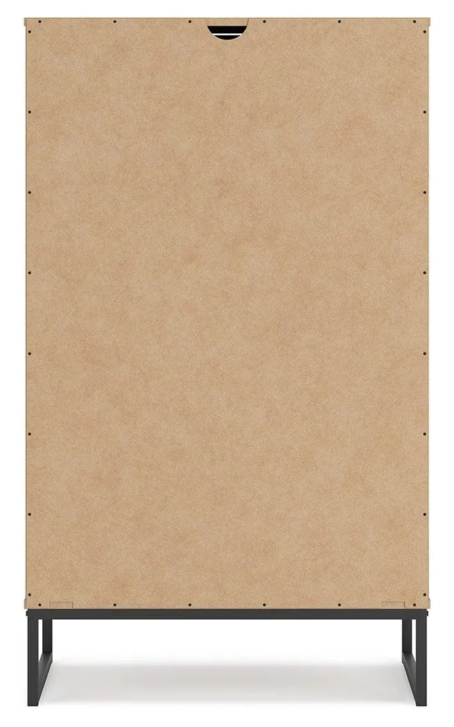 Deanlow Honey Chest of Drawers - Image 7