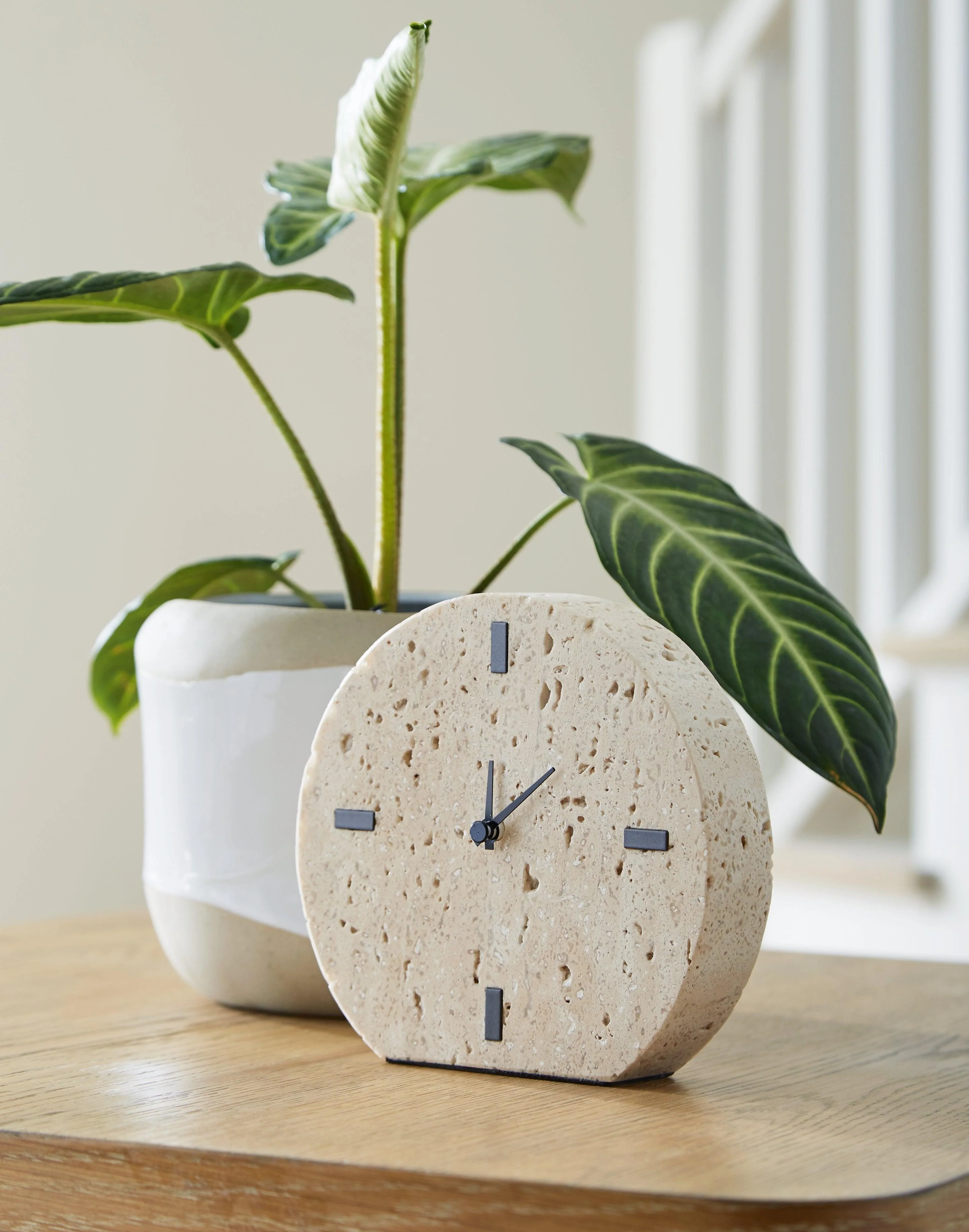 Donfordson Beige Table Clock - Image 7