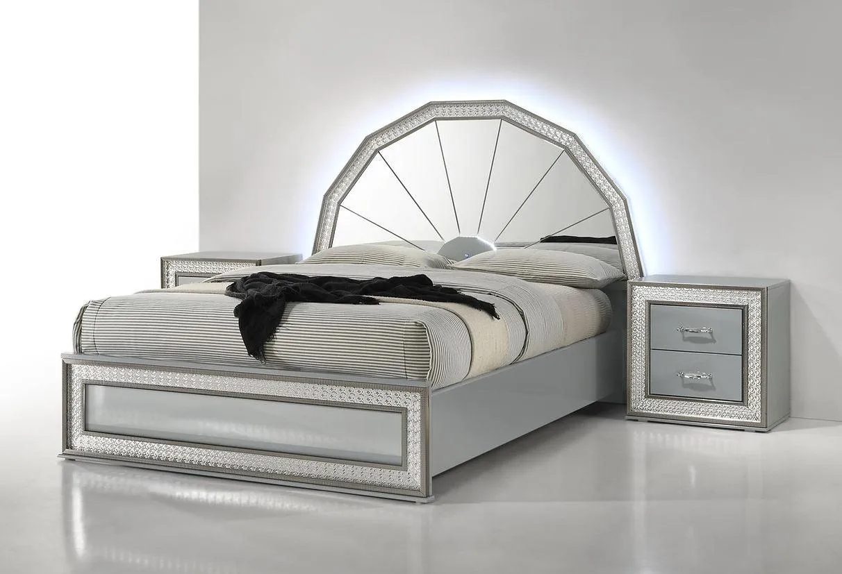 Dubai Metallic Silver Bedroom Set - Image 7