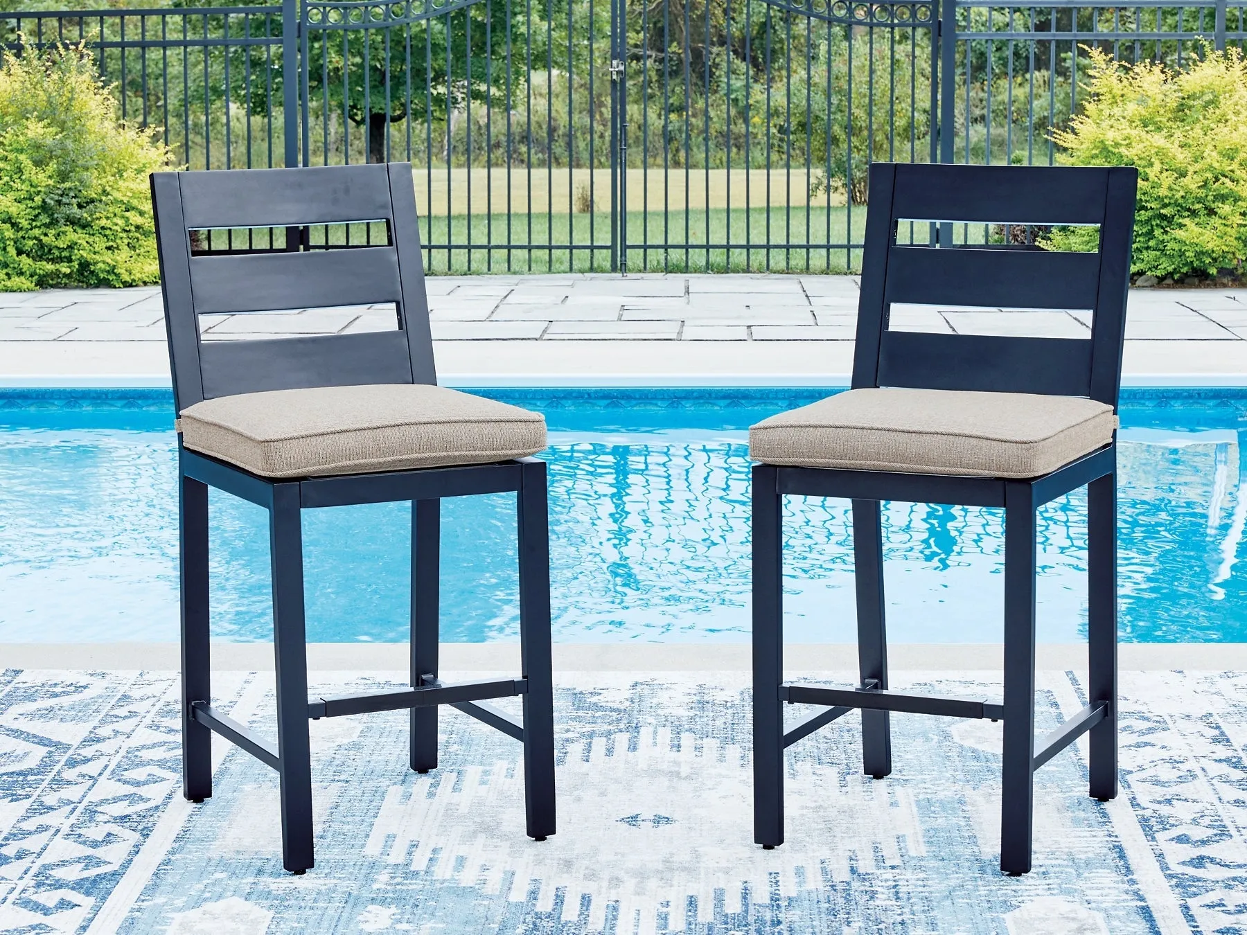 East Beach Navy Blue/Driftwood Outdoor Fire Pit Table and 6 Barstools - Image 6