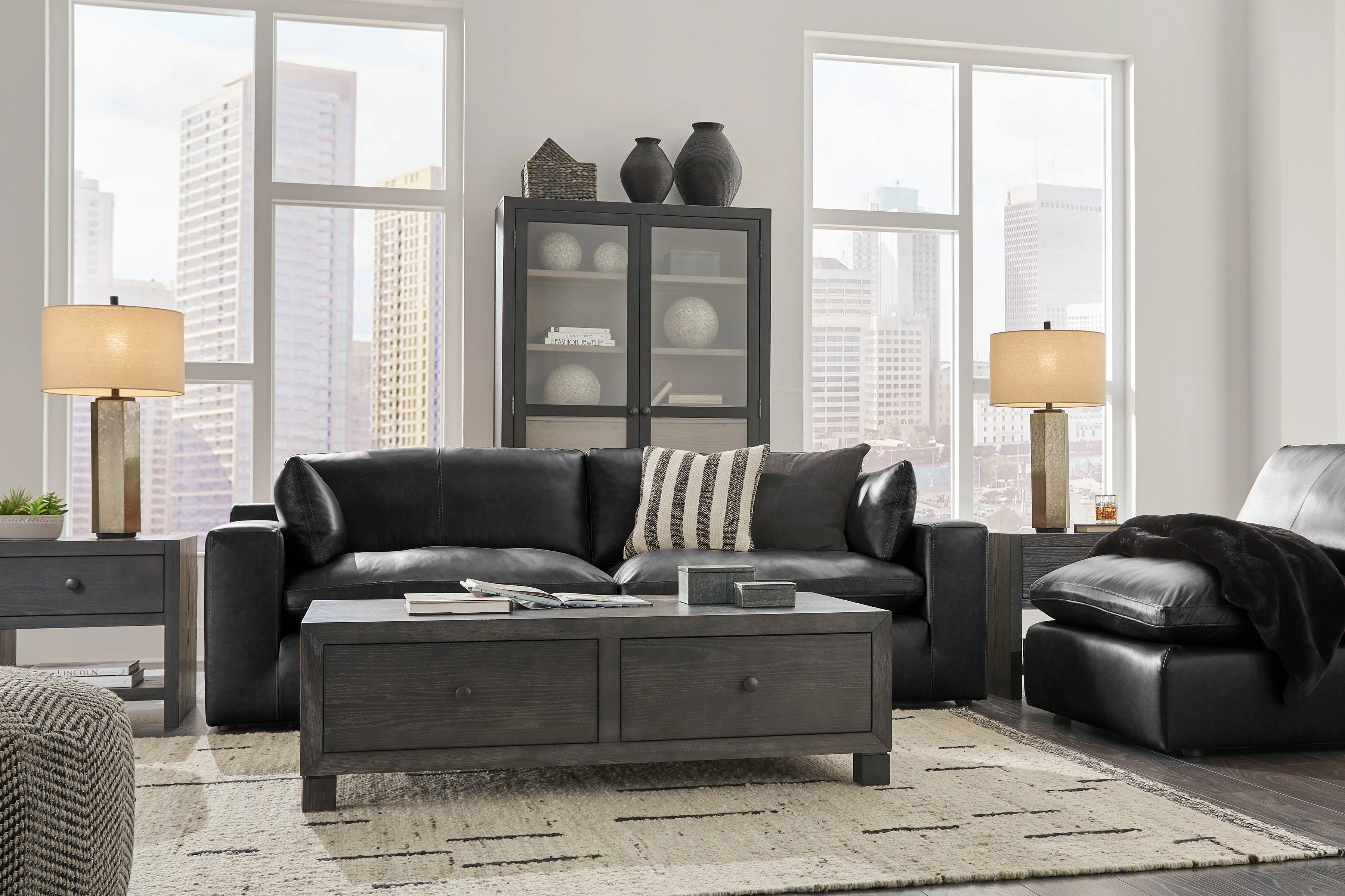 Emilia Black Leather 3-Piece Leather Modular Sectional Sofa - Image 6