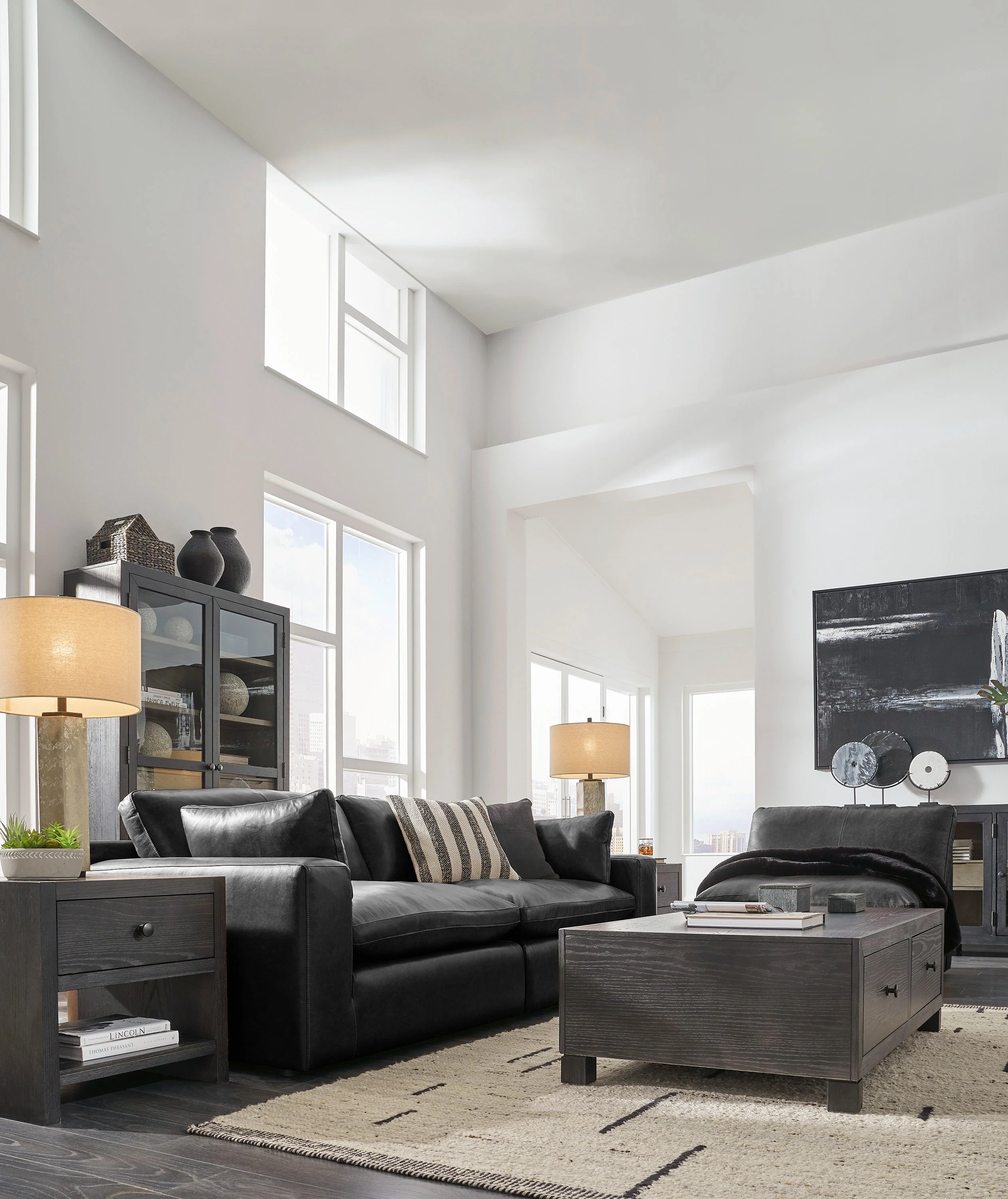 Emilia Black Leather 3-Piece Leather Modular Sectional Sofa - Image 7