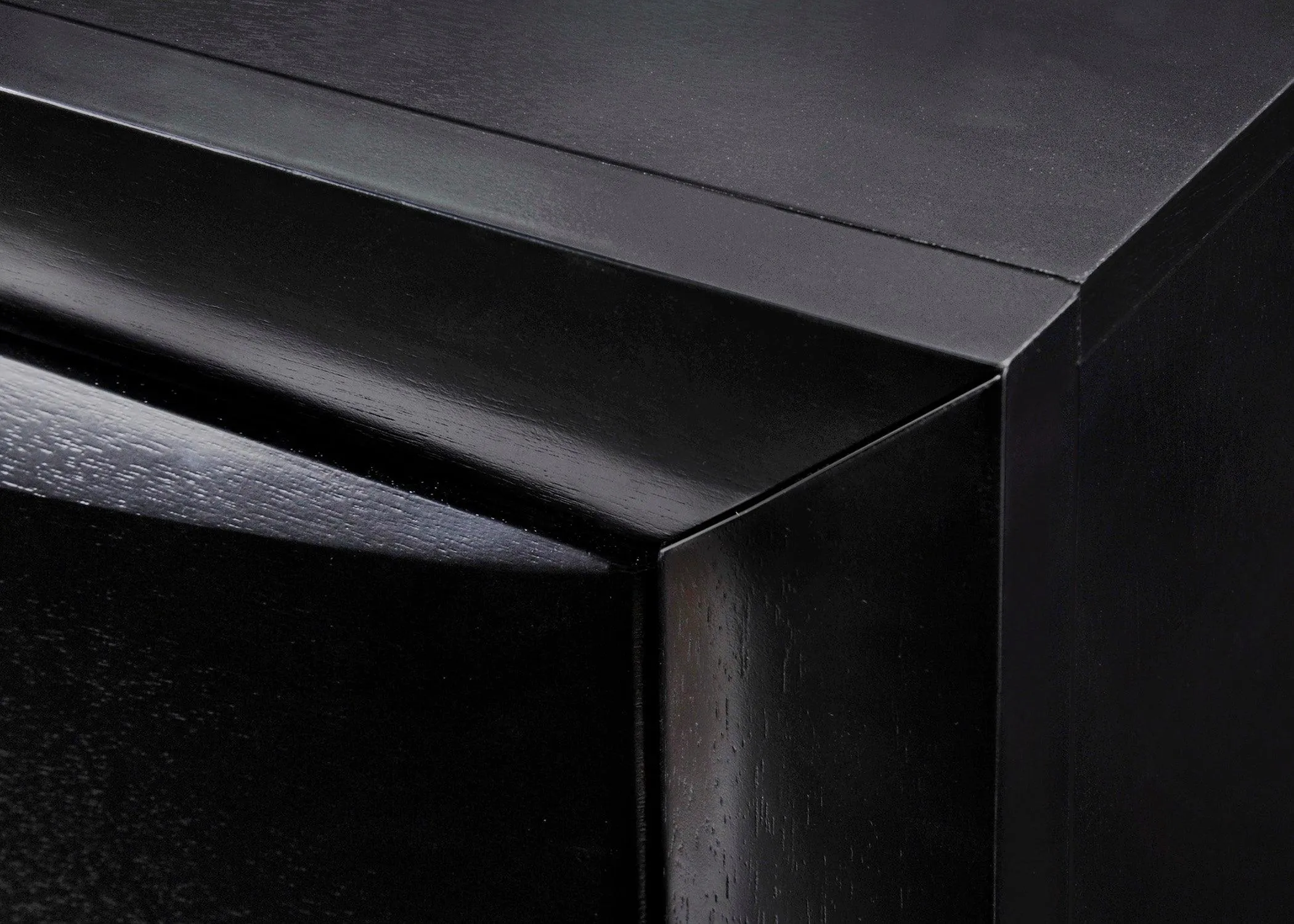 Emily Black Storage Platform Bedroom Set - Image 9