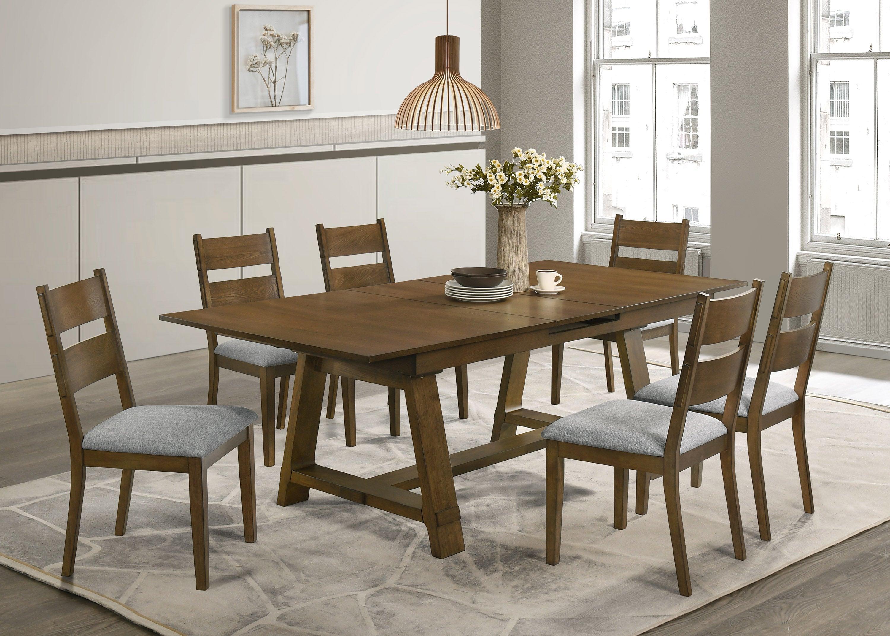 Everly Brown Dining Set - Image 3
