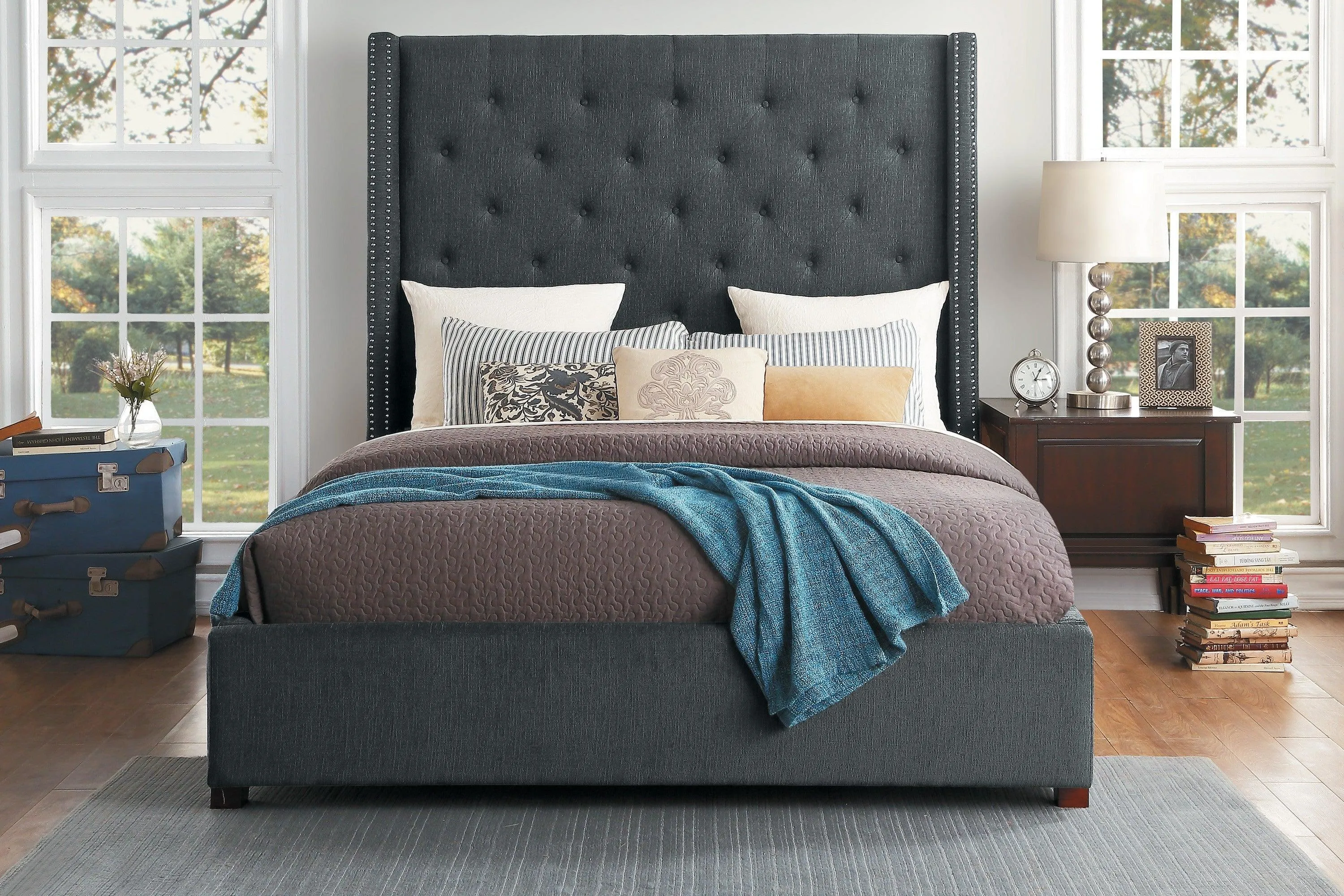 Fairborn Gray Full Upholstered Storage Platform Bed - Image 3