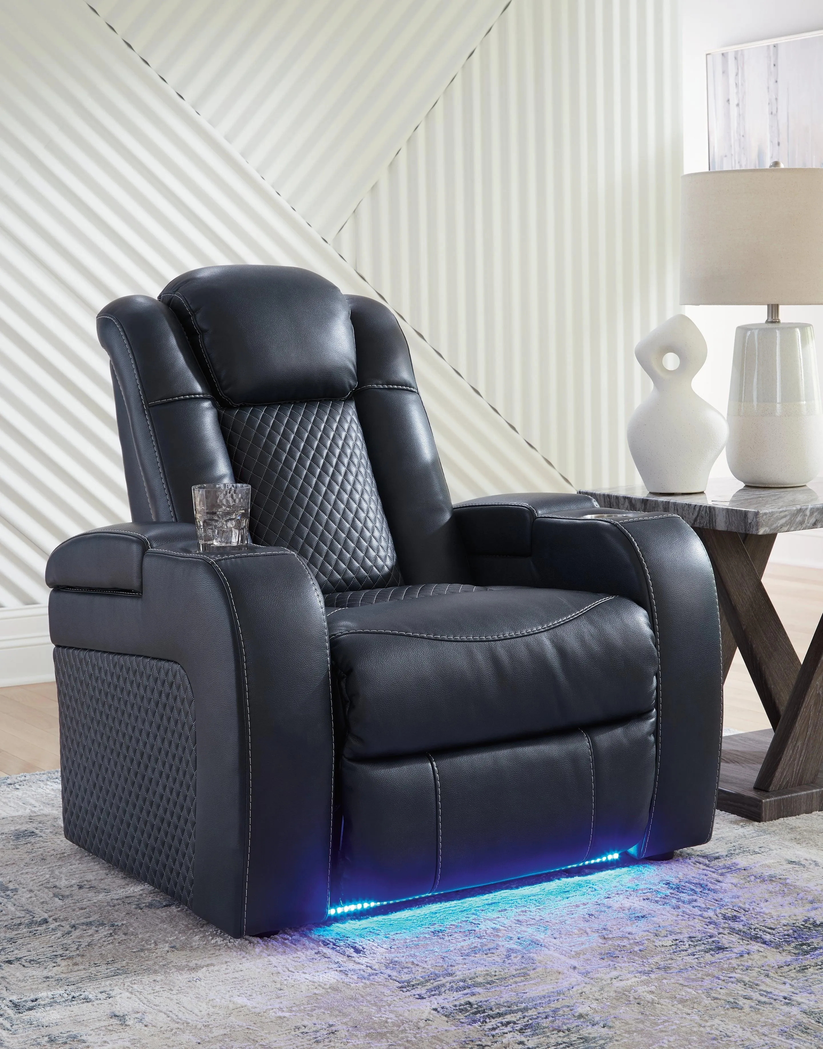 Fyne-Dyme Sapphire  Dual Power Recliner - Image 11