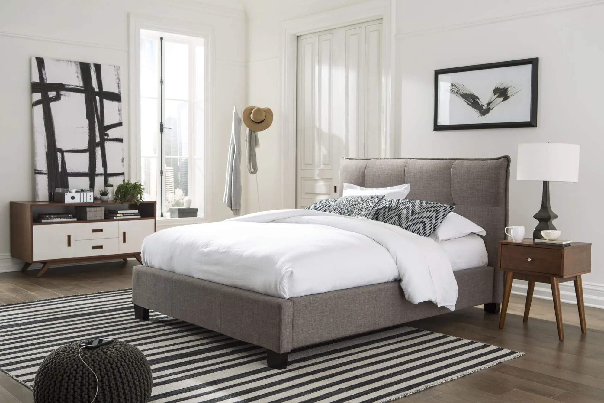 Geneva - Adona Dolphin Full Upholstered Footboard Storage Bed - Image 2