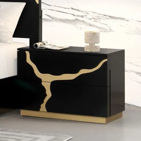 Goldsberg Black/Gold 5-Piece Queen Bedroom Set - Image 3
