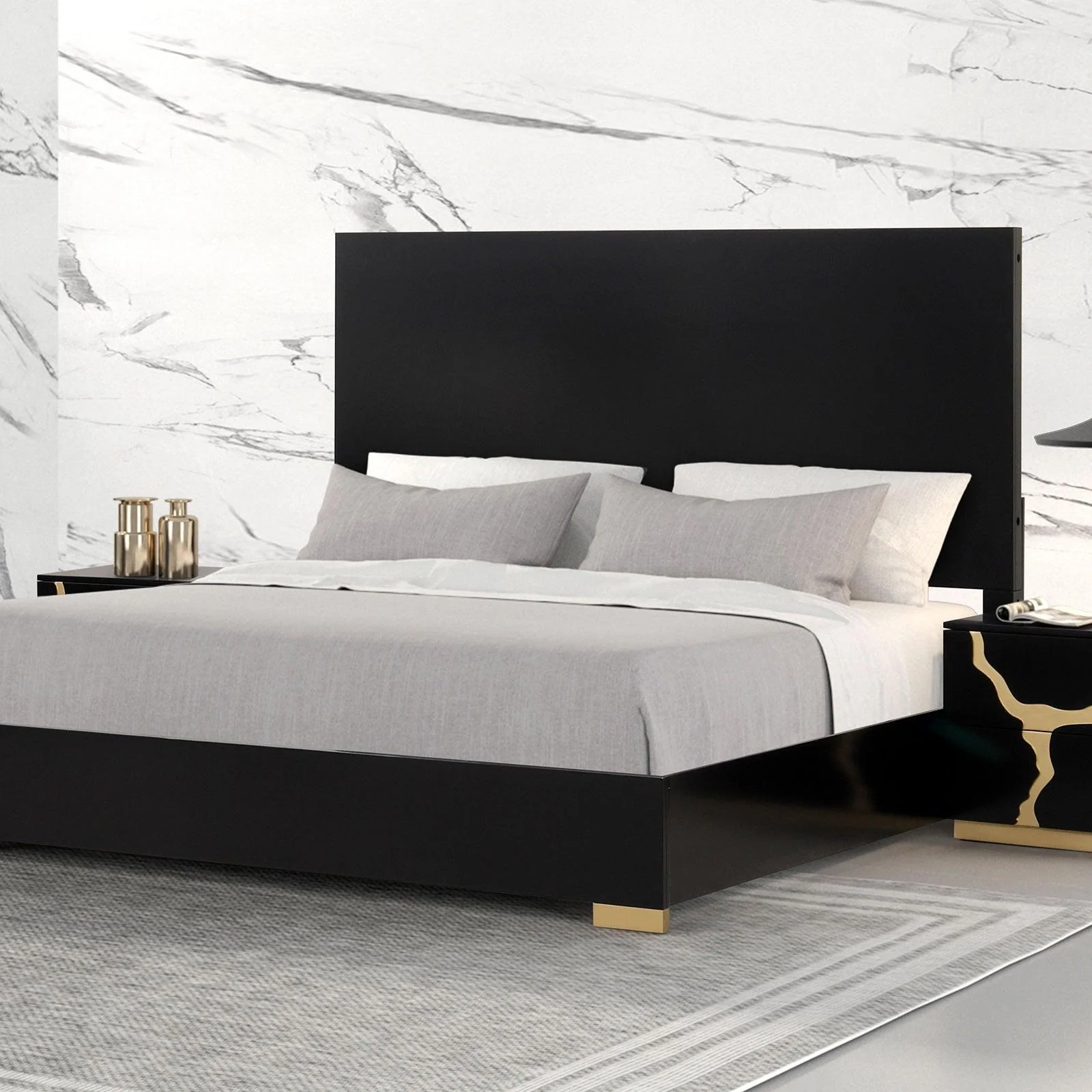 Goldsberg Black King Panel Bed