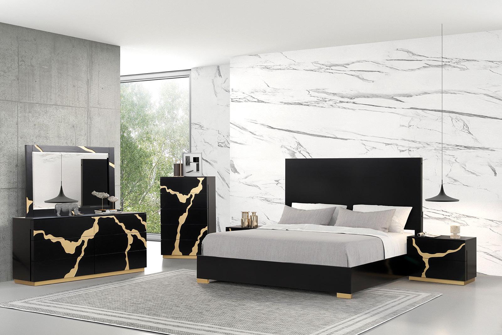Goldsberg Black King Panel Bed - Image 6