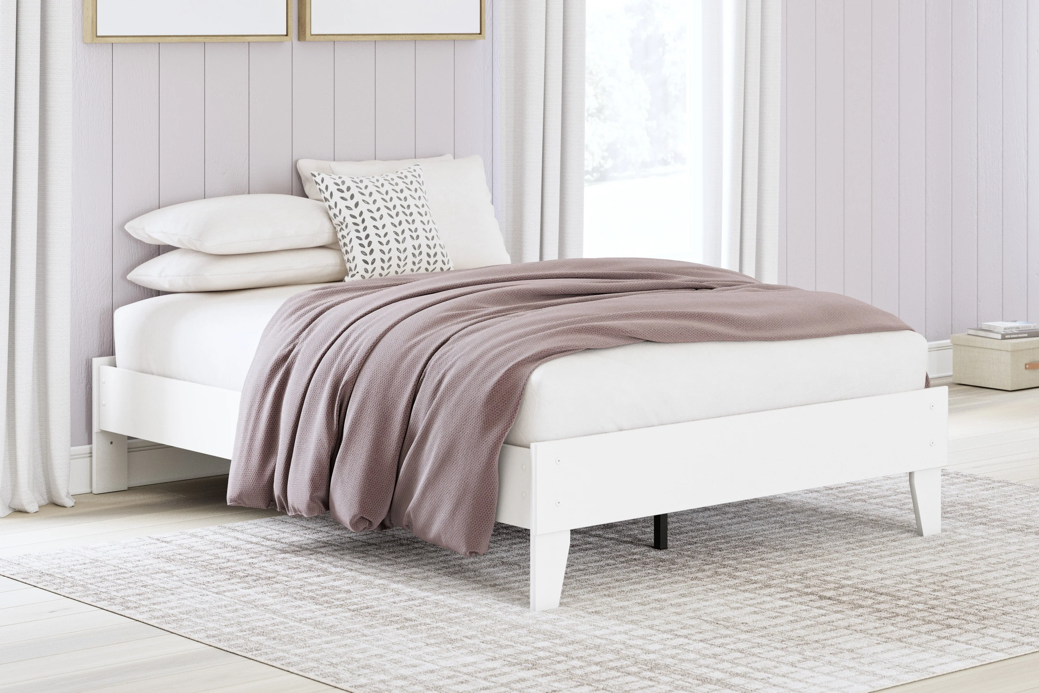Hallityn White Youth Platform Bedroom Set - Image 6