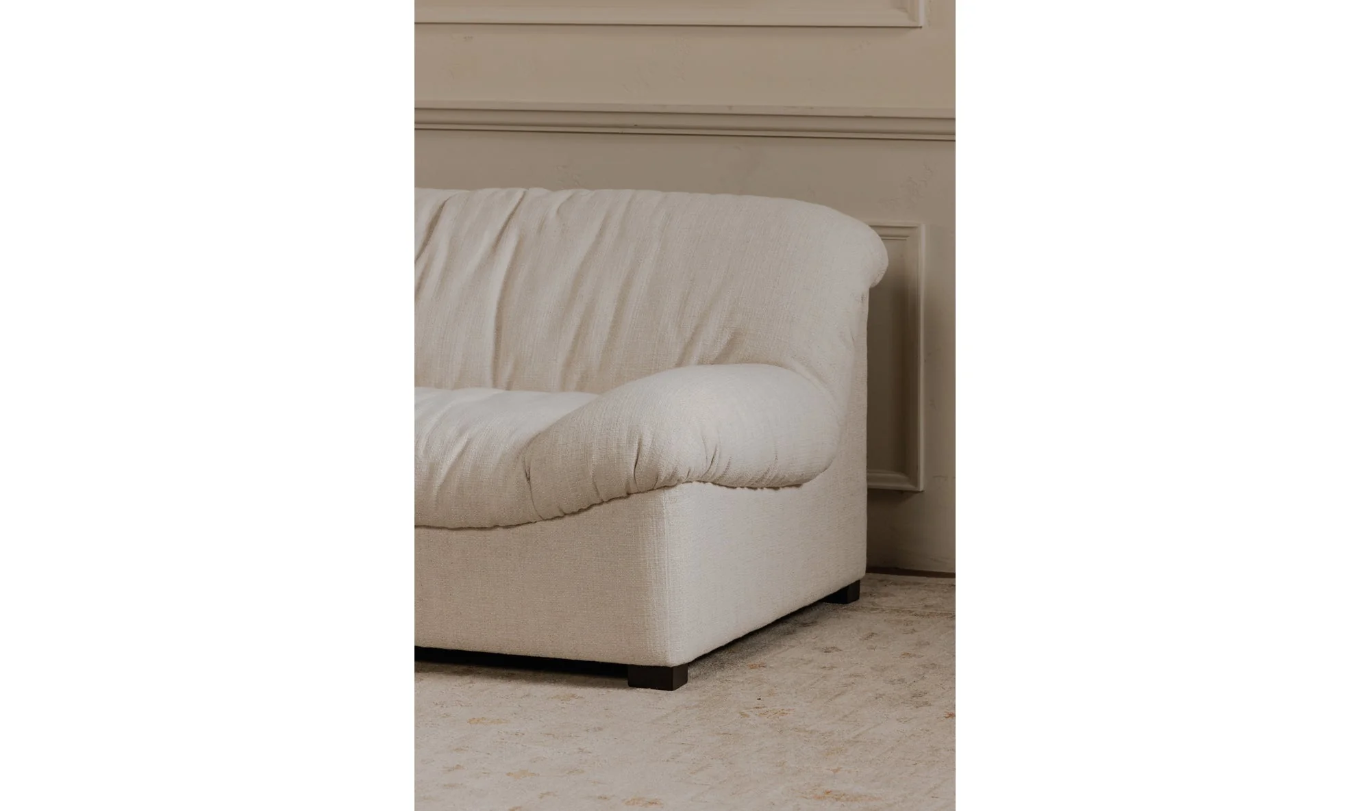 Halston Sofa Flecked Oat - Image 10