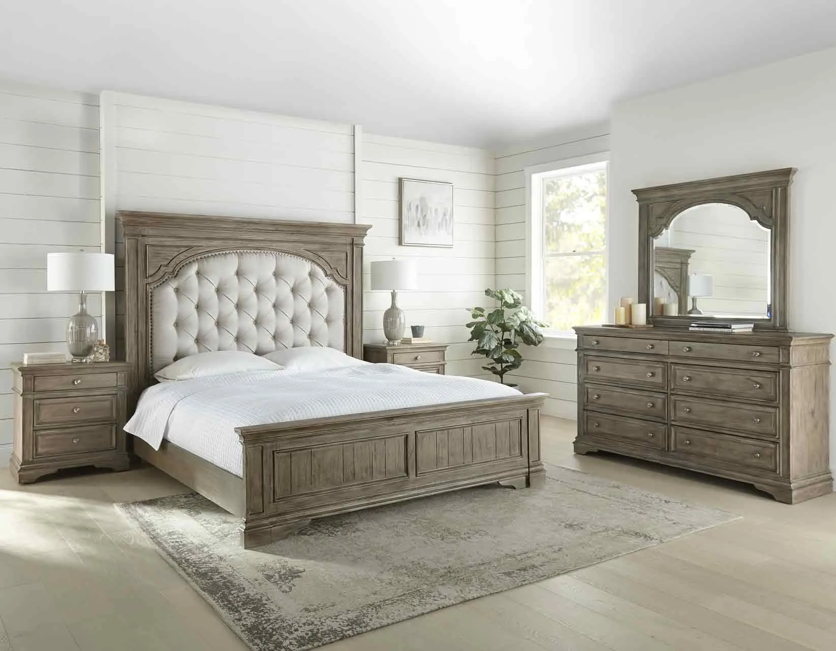 Highland Park-Tan 4-Piece King Bedroom Set