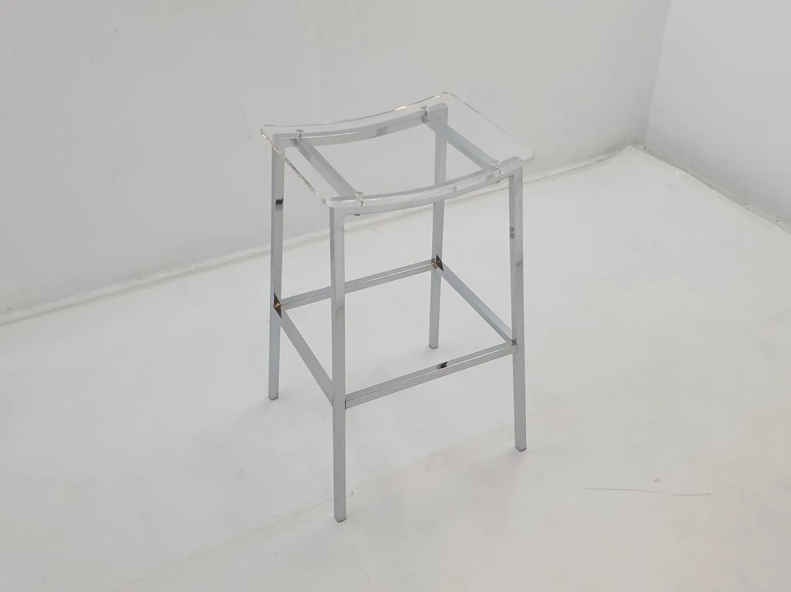 Jovani Acrylic Backless Bar Stools Clear and Chrome (Set of 2) - Image 3